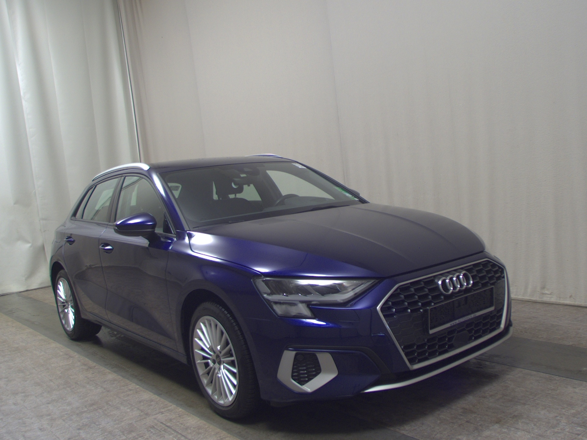 Audi A3 Sportback 2.0 TDI advanced HuD B&O Navi+ RFK 3