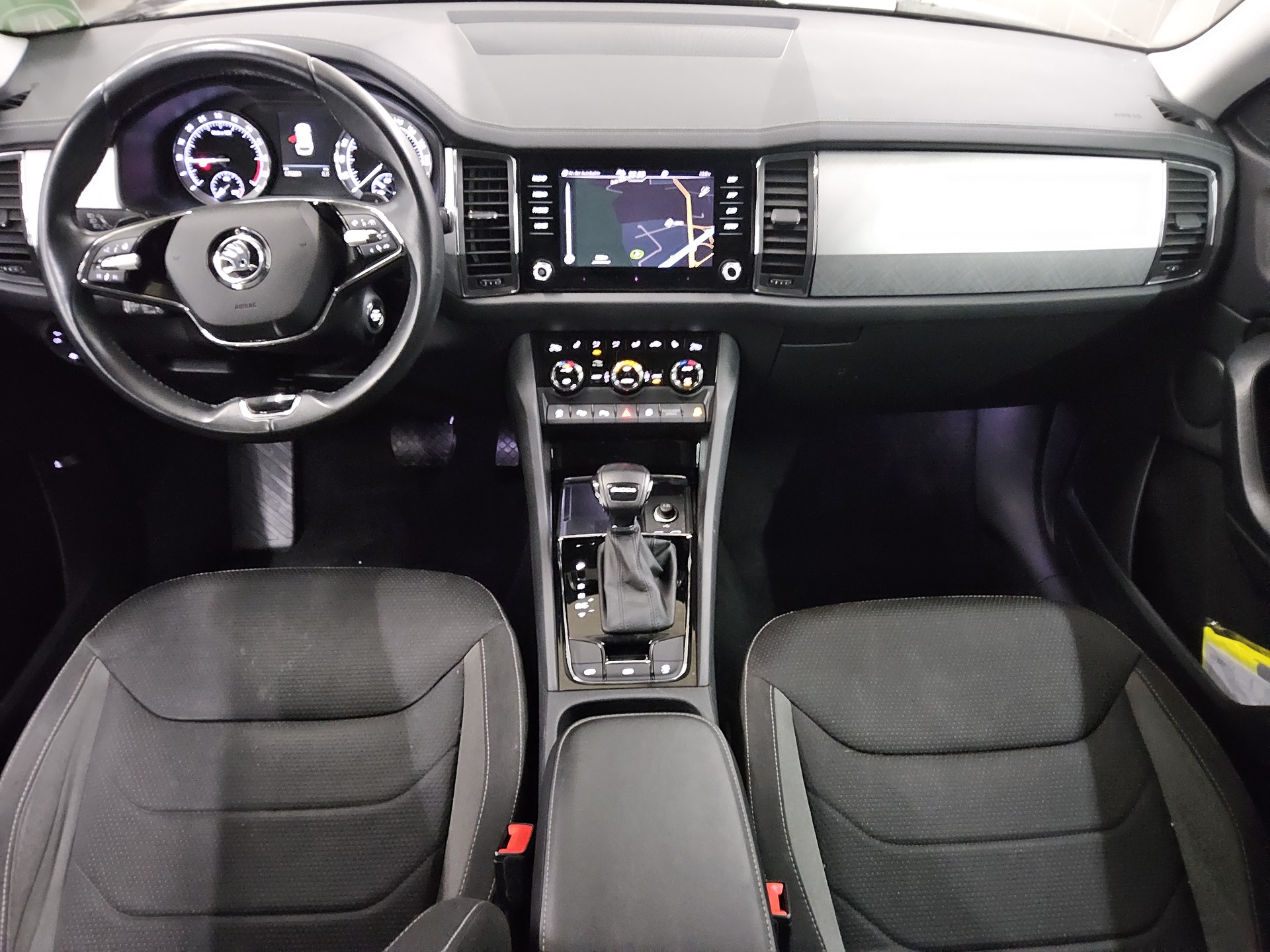 Skoda Kodiaq 2.0 TDI Tour Navi RfK LED ACC 5