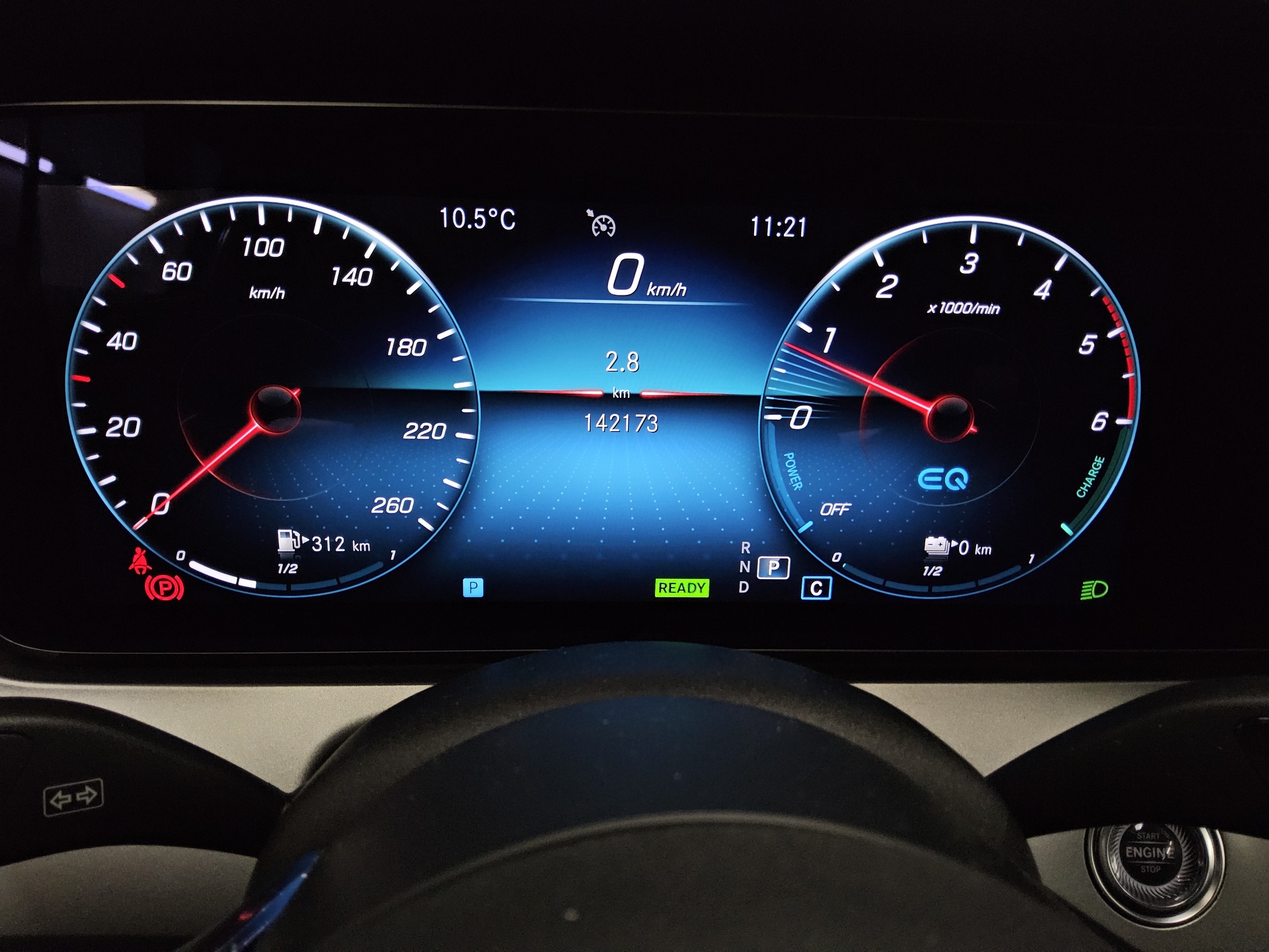 Mercedes-Benz E 300 T de Avantgarde Navi LED RfK Shz PDC 8