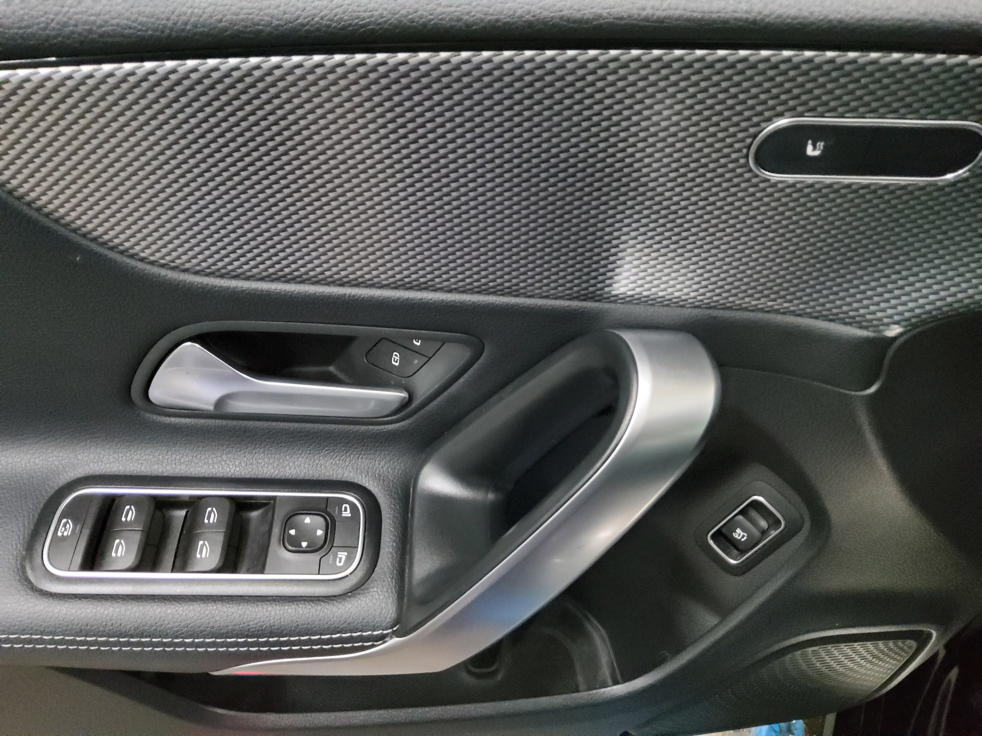 Mercedes-Benz CLA 200 SB d Progressive Leder Navi LED RfK Shz 10