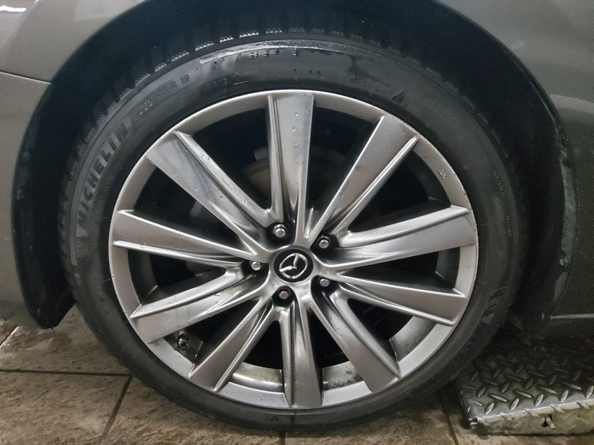 Mazda 6 Kombi 2.0 SKYACTIV-G Sports-Line Navi LED HuD 10