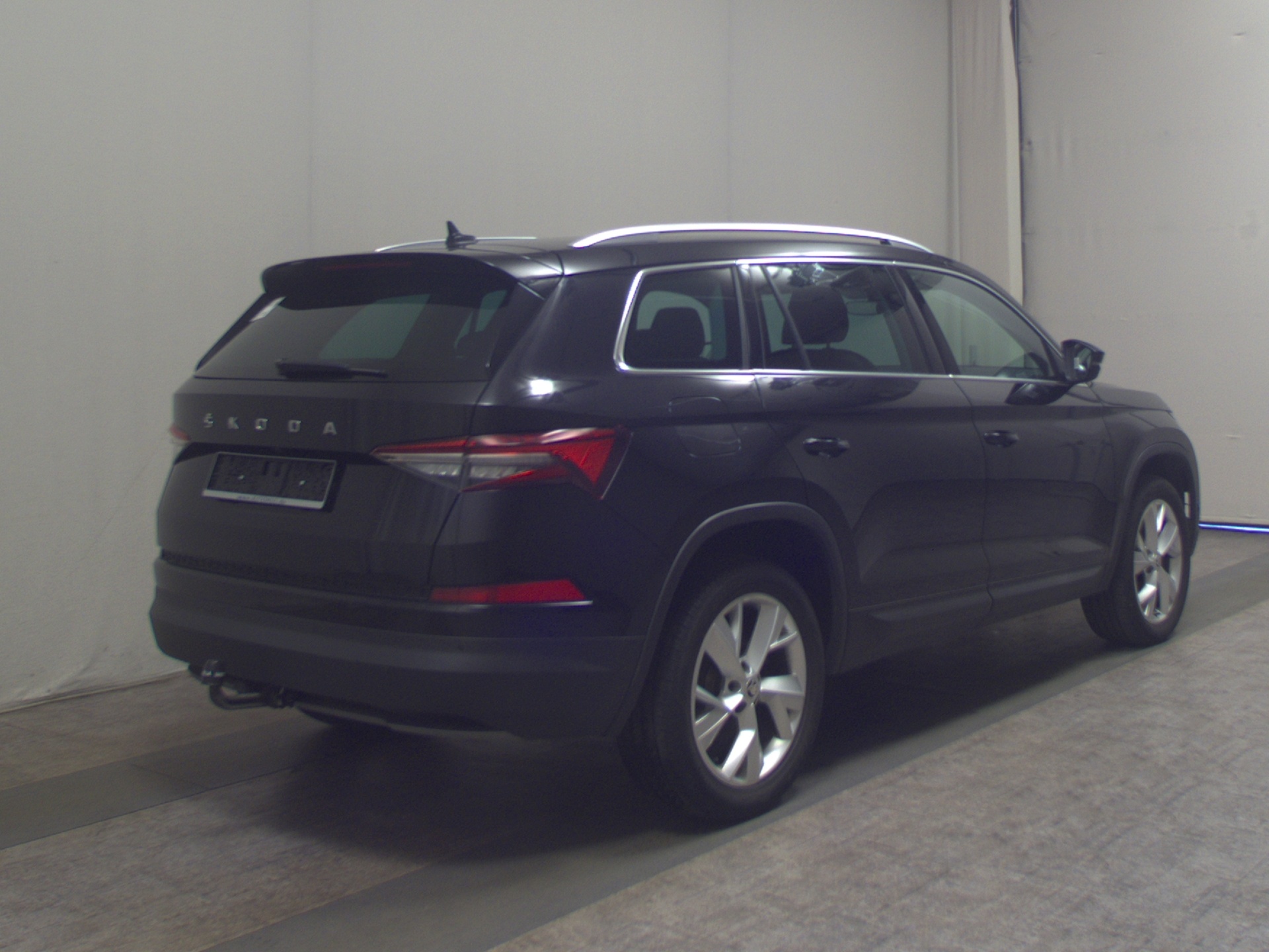 Skoda Kodiaq 2.0 TDI Style T-Leder Navi LED vc RfK AHK 4