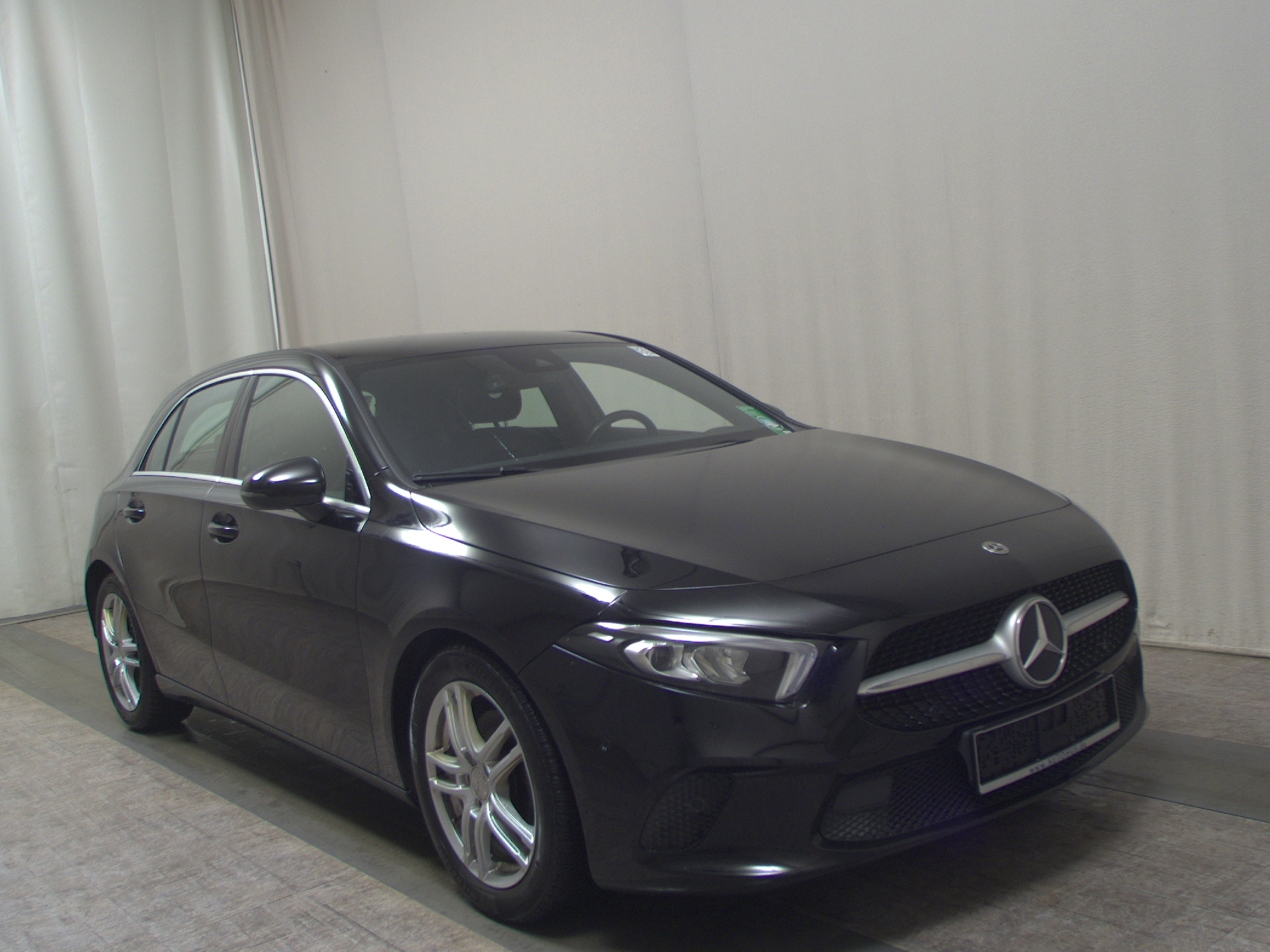 Mercedes-Benz A 200 d Progressive T-Leder Navi PDC LED RfK 3