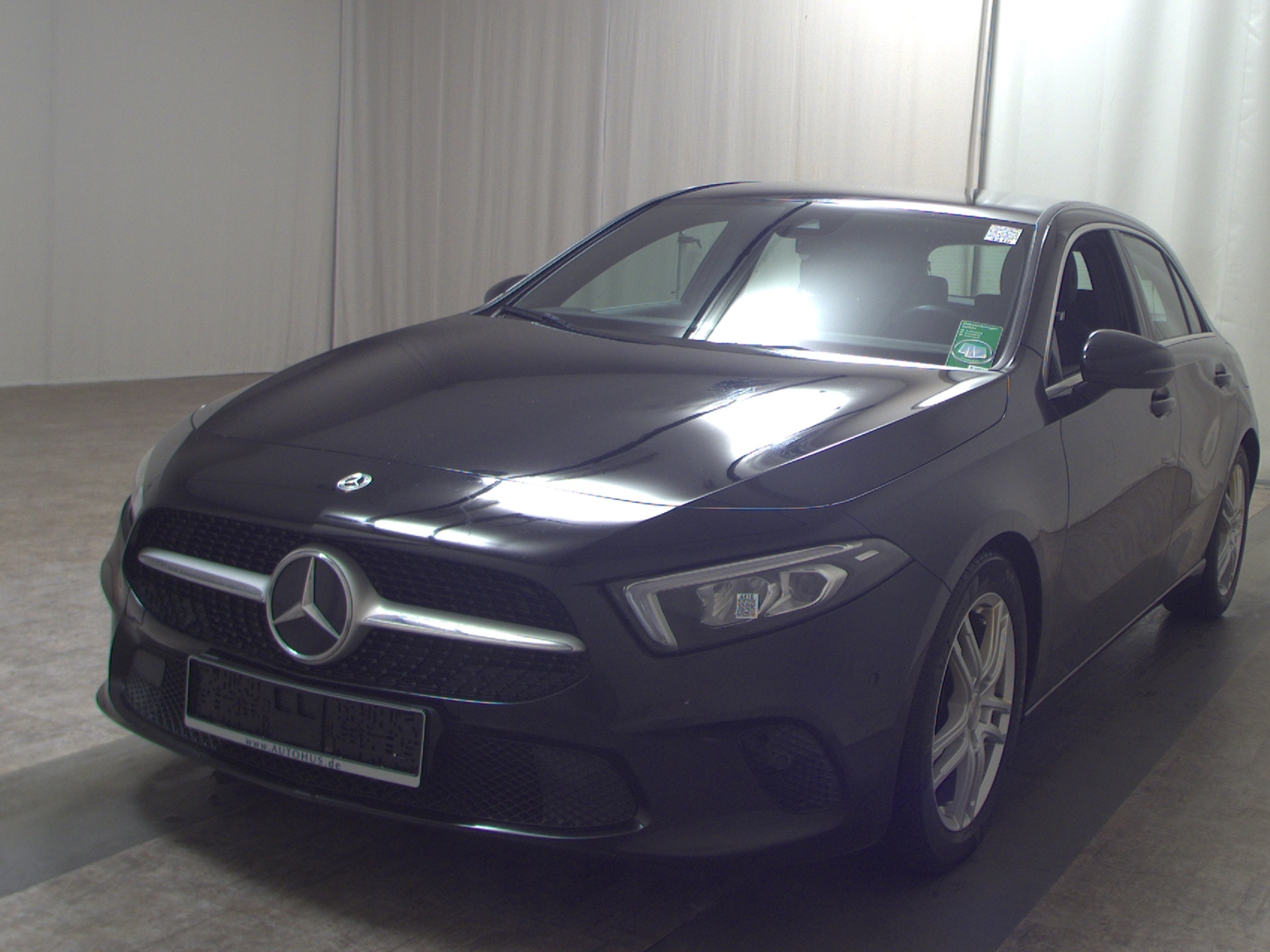 Mercedes-Benz A 200 d Progressive T-Leder Navi PDC LED RfK 2