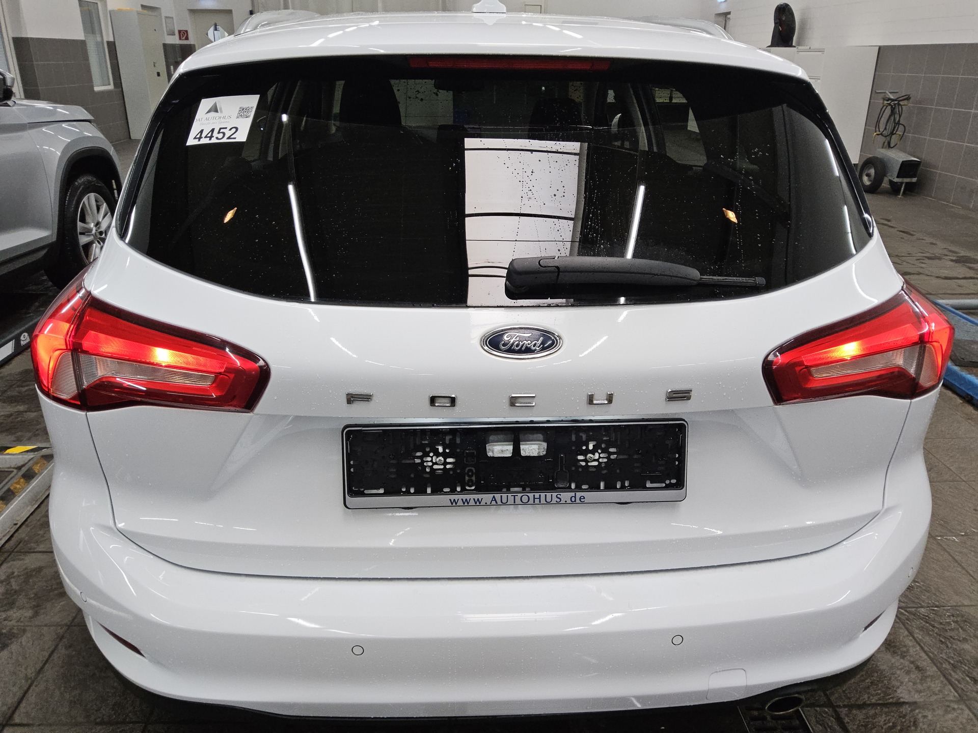 Ford Focus Turnier 1.0 EB Cool&Connect Navi Shz PDC 10
