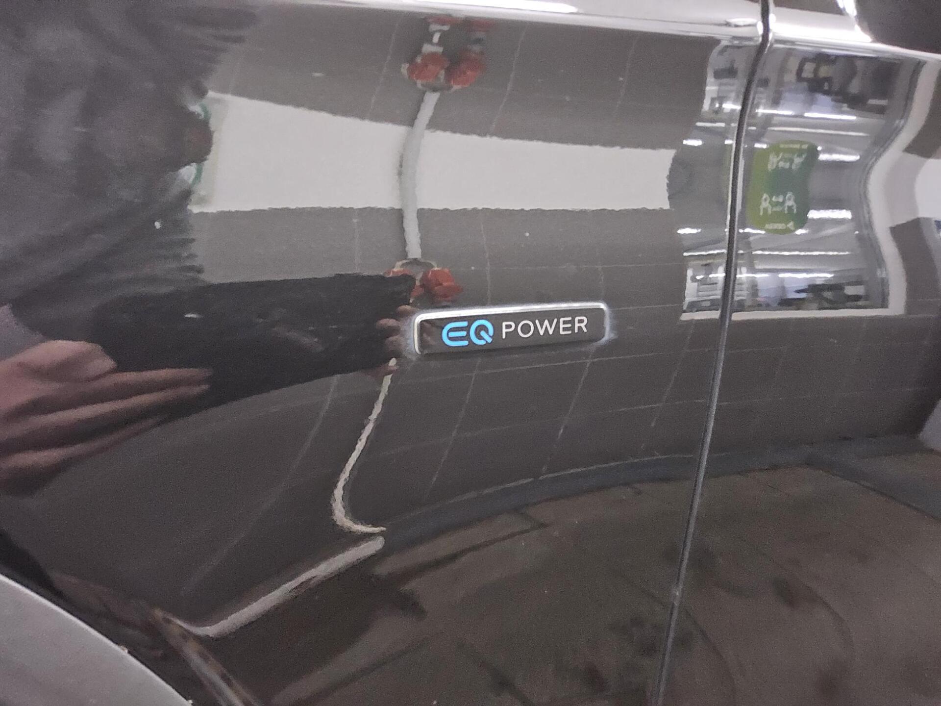 Mercedes-Benz GLC 300 e 4M AMG-Line Navi LED Ambiente 11