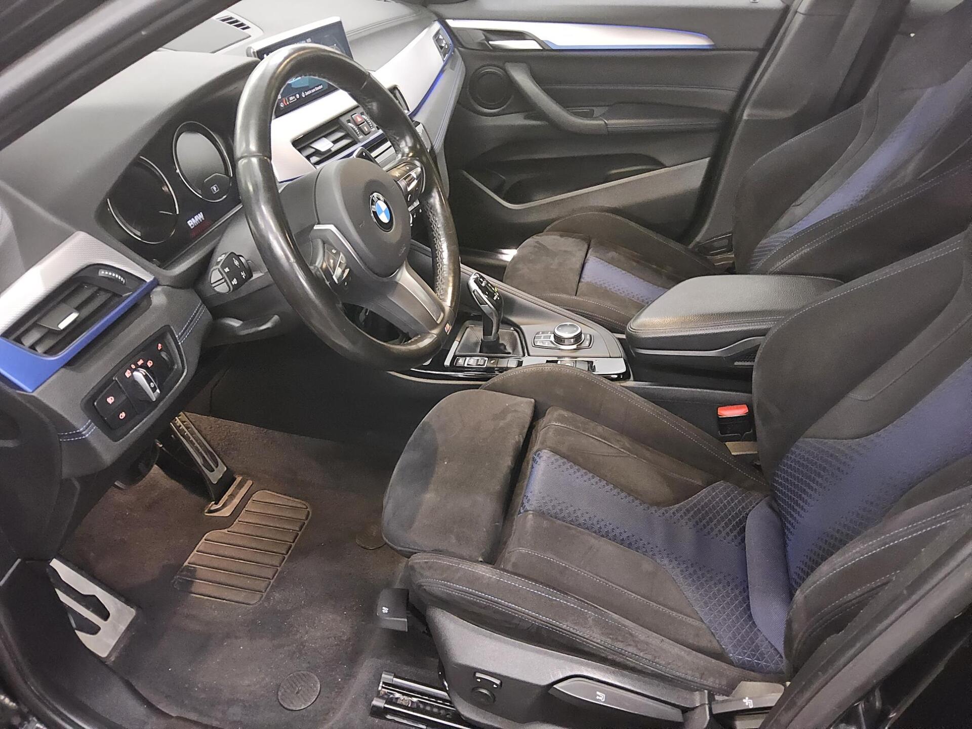 BMW X2 sDrive20d M-Sport X Navi LED+ HiFi RFK AHK 8