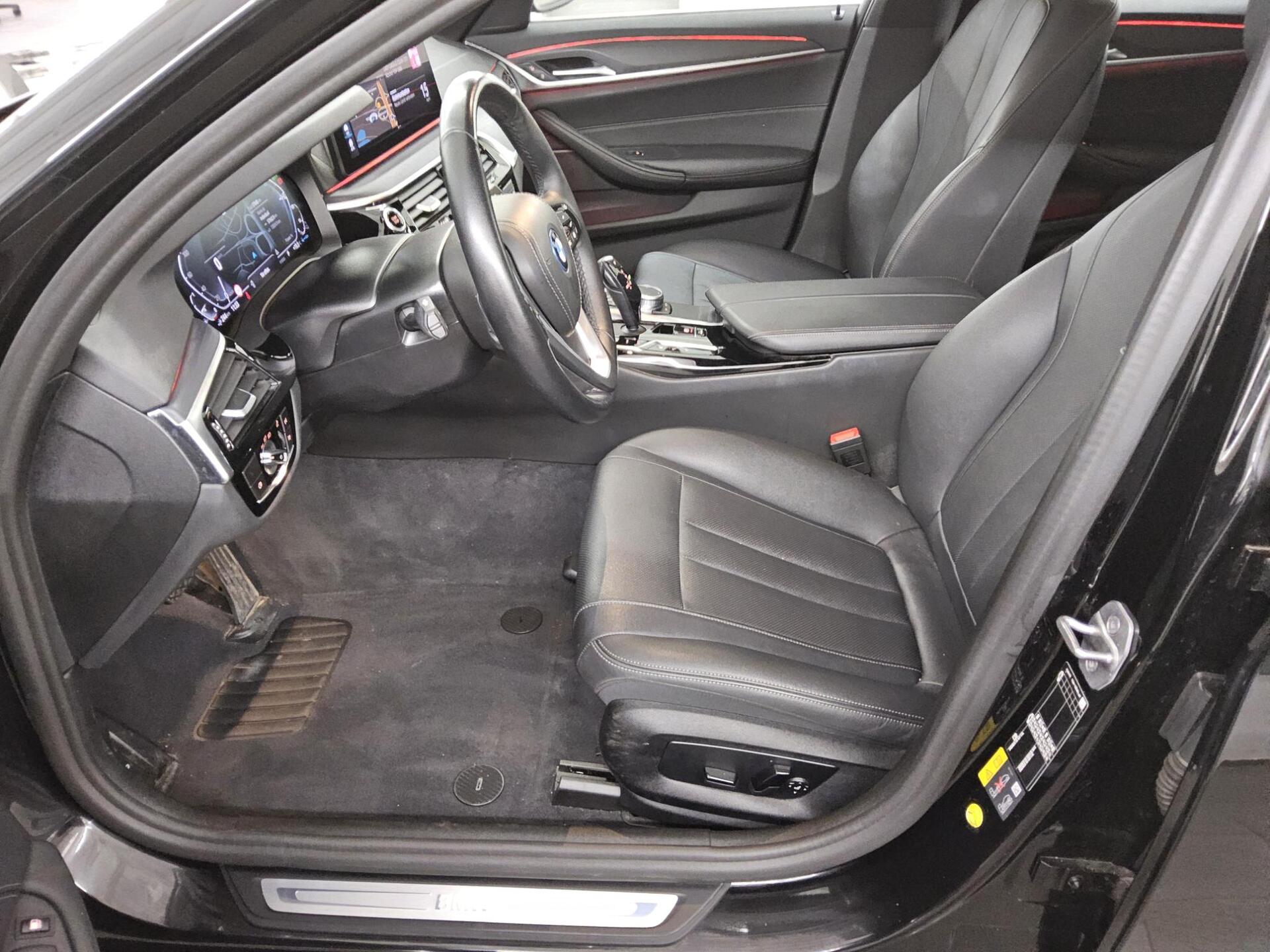 BMW 530e Touring Leder Navi LED+ LC prof. HiFi DA+ 9