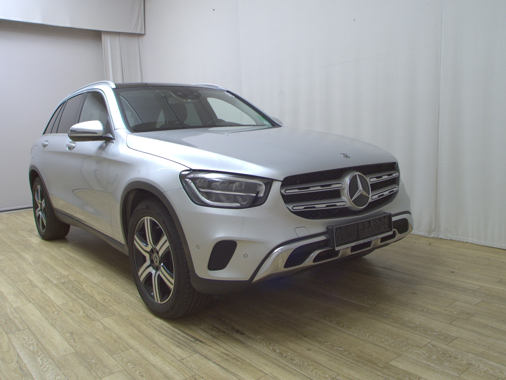 Mercedes-Benz GLC 220 d 4M T-Leder Navi LED Pano HuD Kamera 3