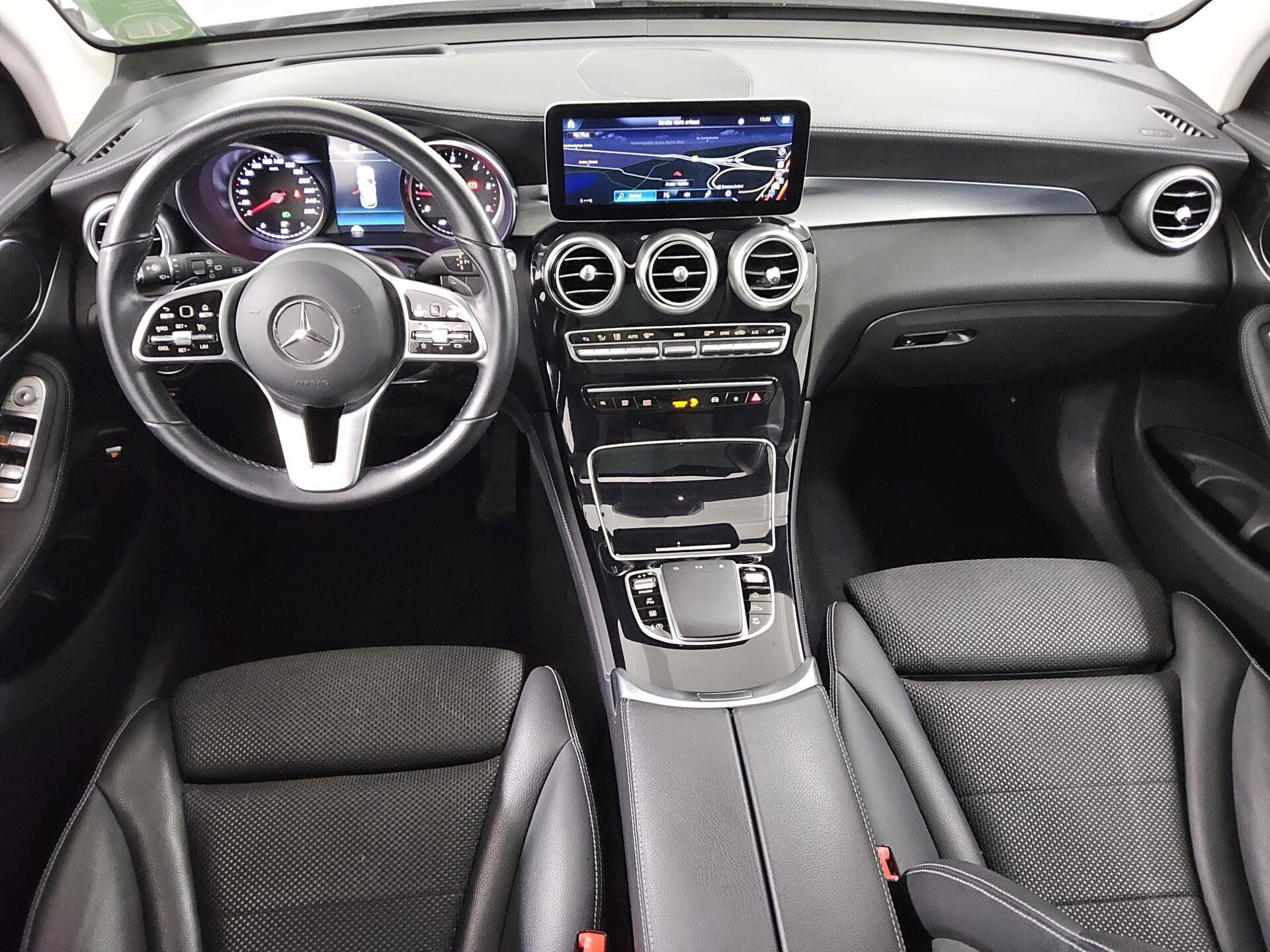Mercedes-Benz GLC 220 d 4M T-Leder Navi LED Pano HuD Kamera 5