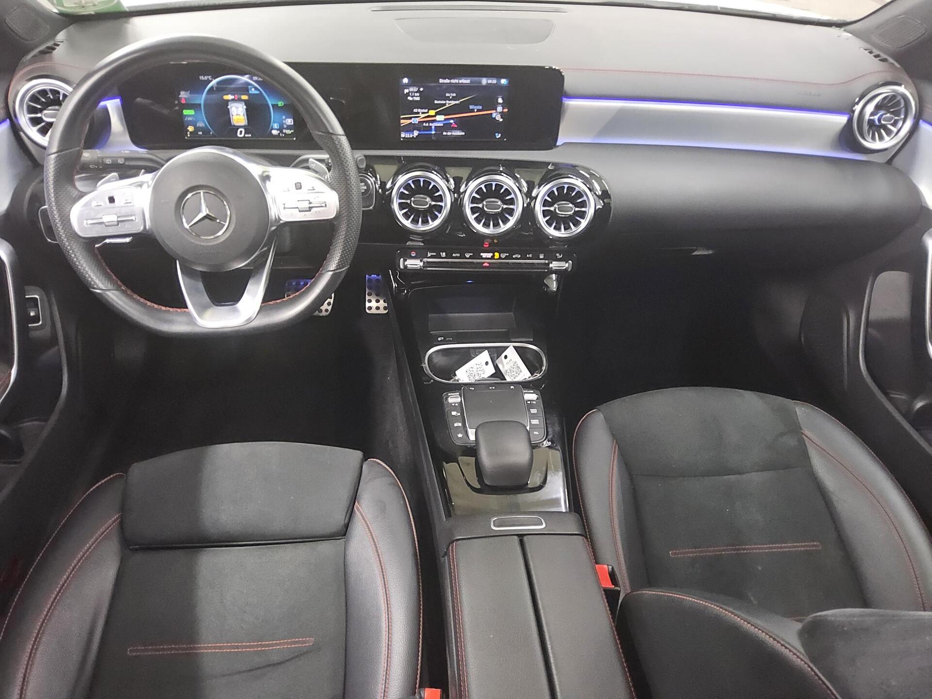 Mercedes-Benz CLA 250 Shooting Brake e AMG-Line Navi LED Pano 5