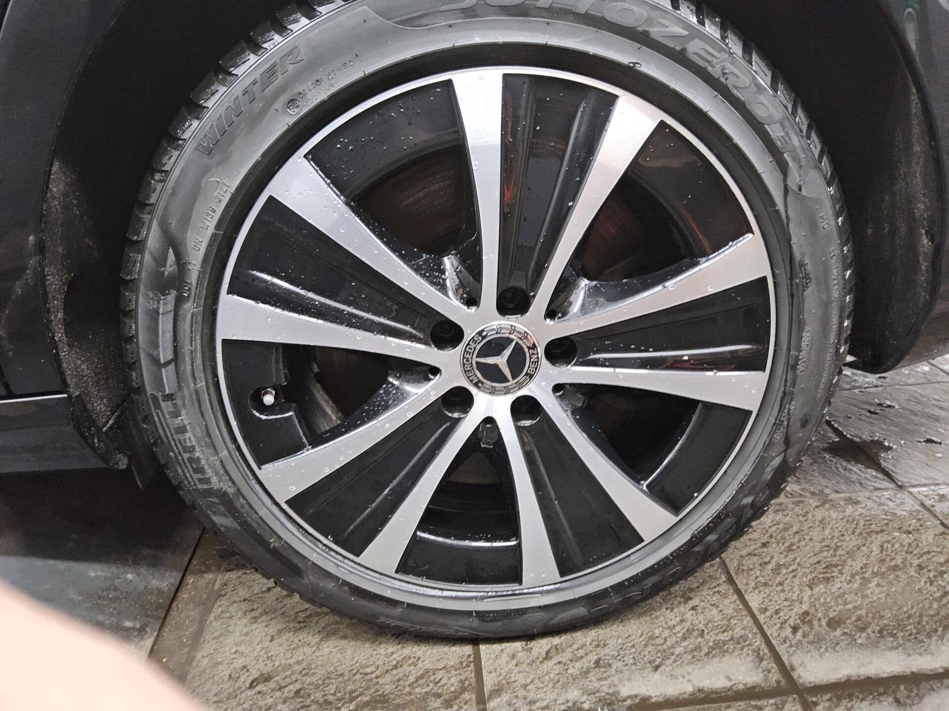 Mercedes-Benz E 300 T de Avantgarde Navi LED Widescreen AHK 11