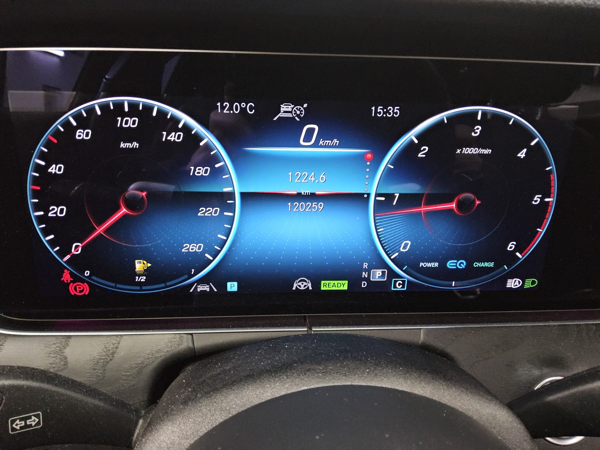 Mercedes-Benz E 220 T d 4M All-Terrain Burmester Widescr. GSD 8