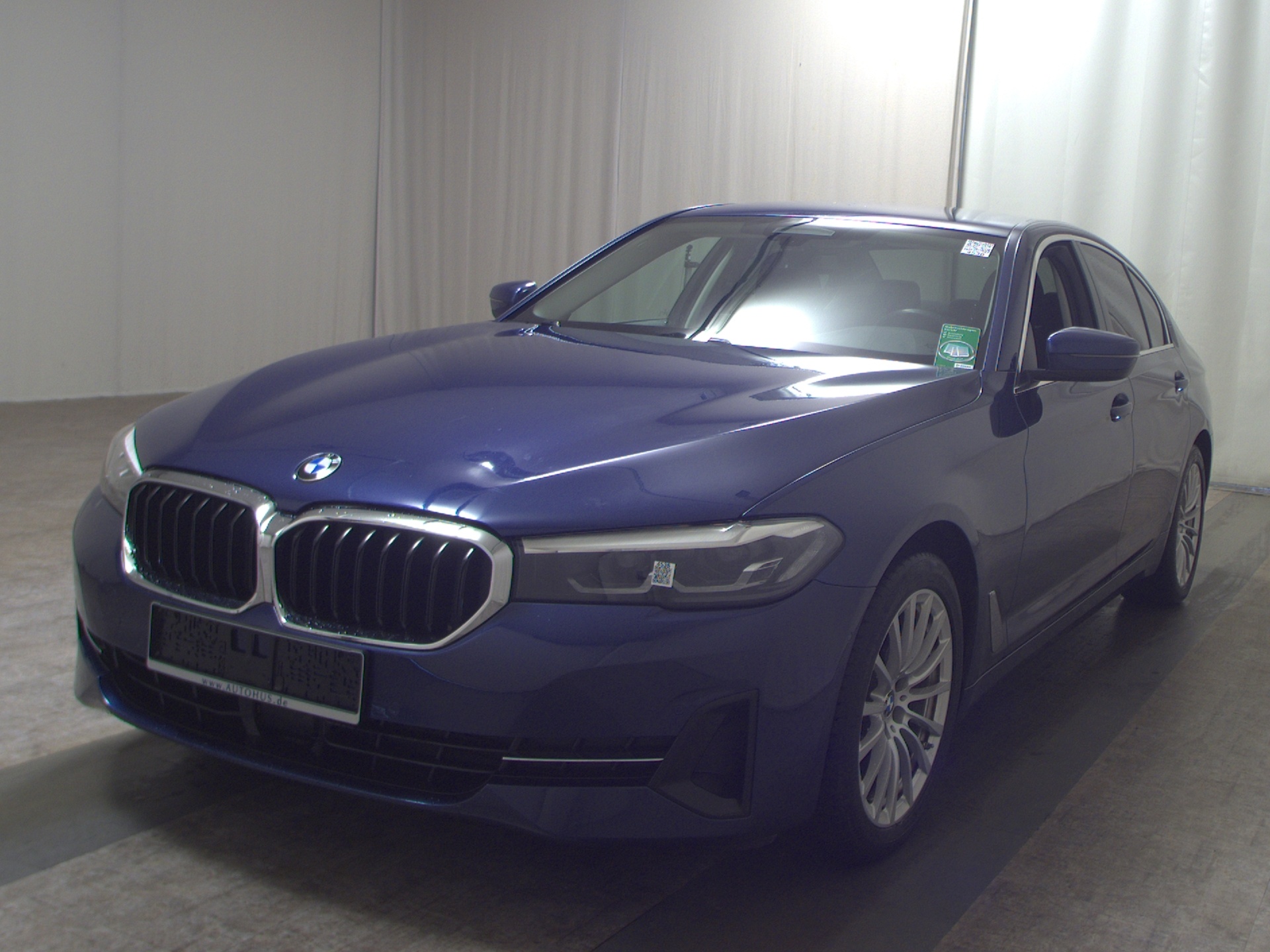 BMW 520dA Navi Kamera Shz LC prof. StandHzg Memory 2