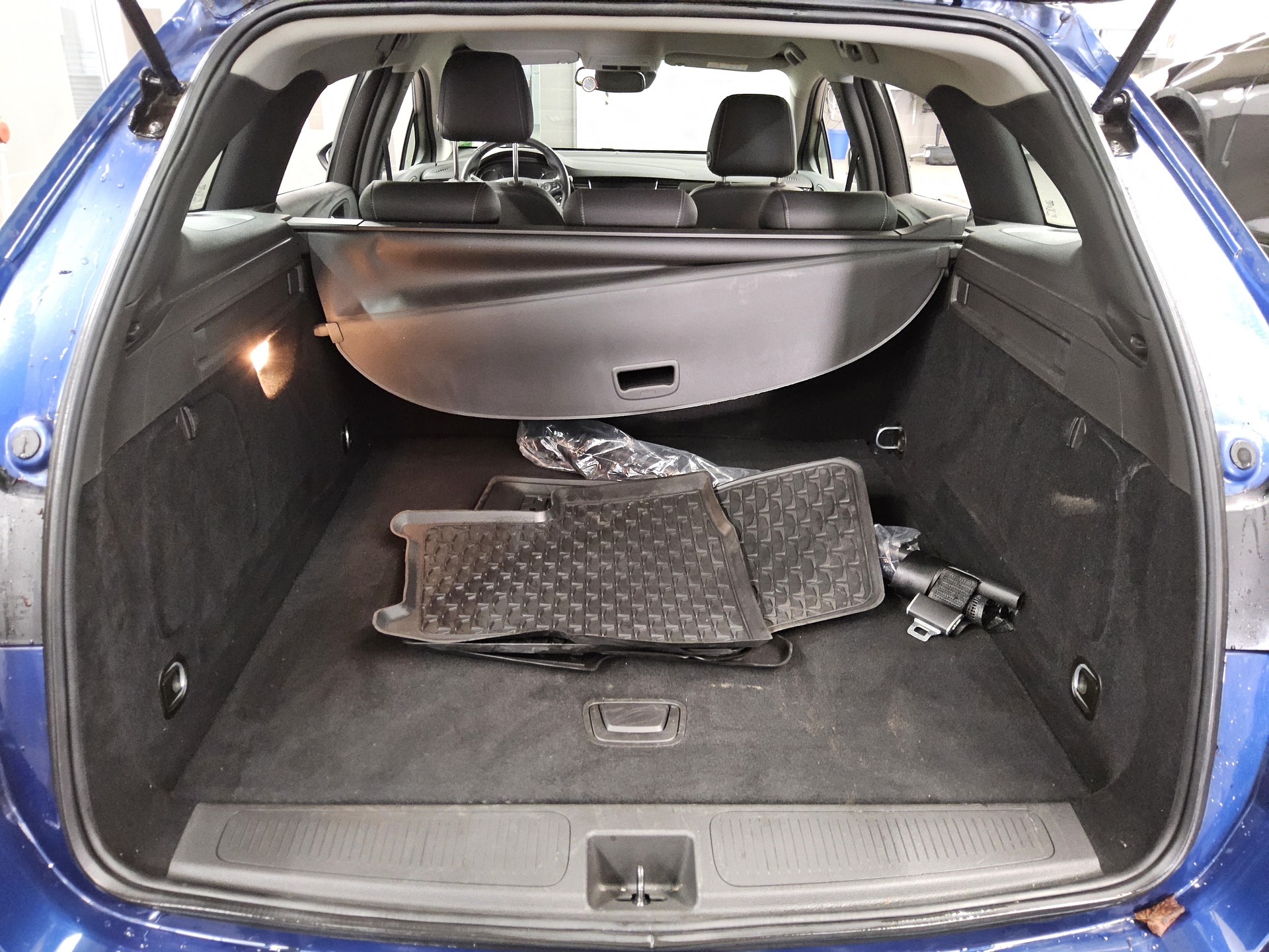 Opel Astra ST 1.2 Turbo Elegance Navi LED Shz RFK 11