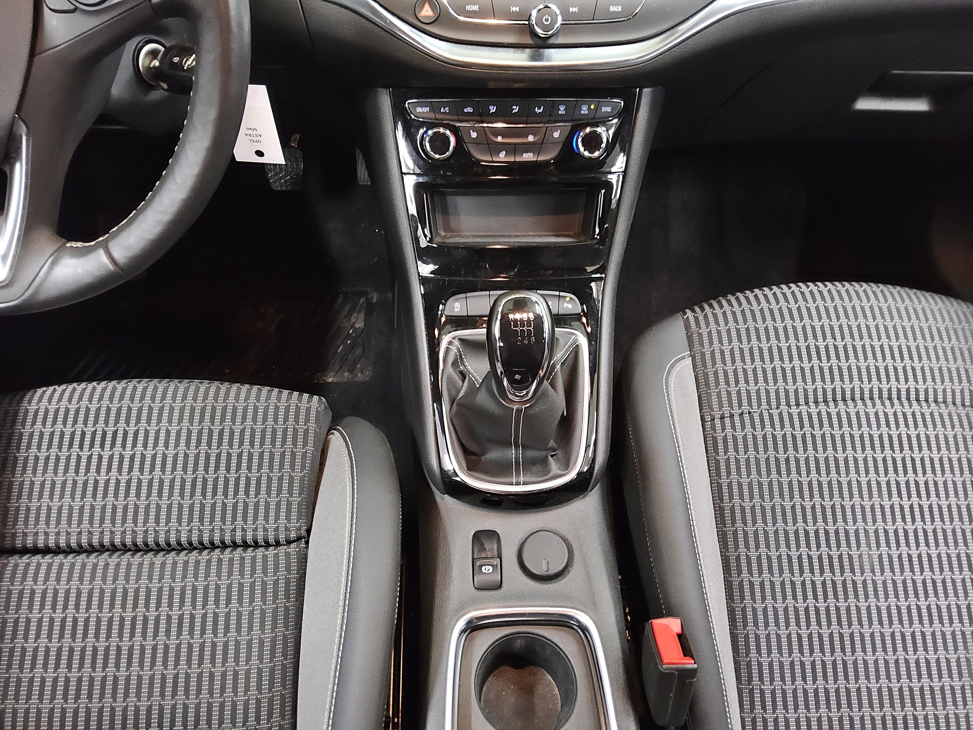 Opel Astra ST 1.2 Turbo Elegance Navi LED Shz RFK 6