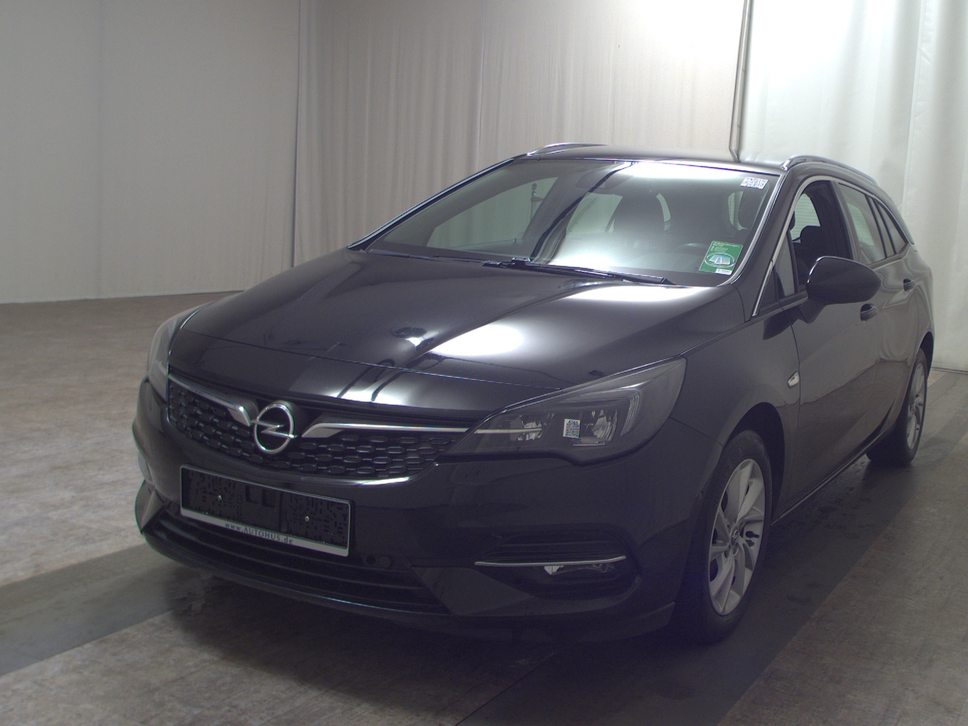 Opel Astra ST 1.2 Turbo Elegance T-Leder Navi RfK Shz 2