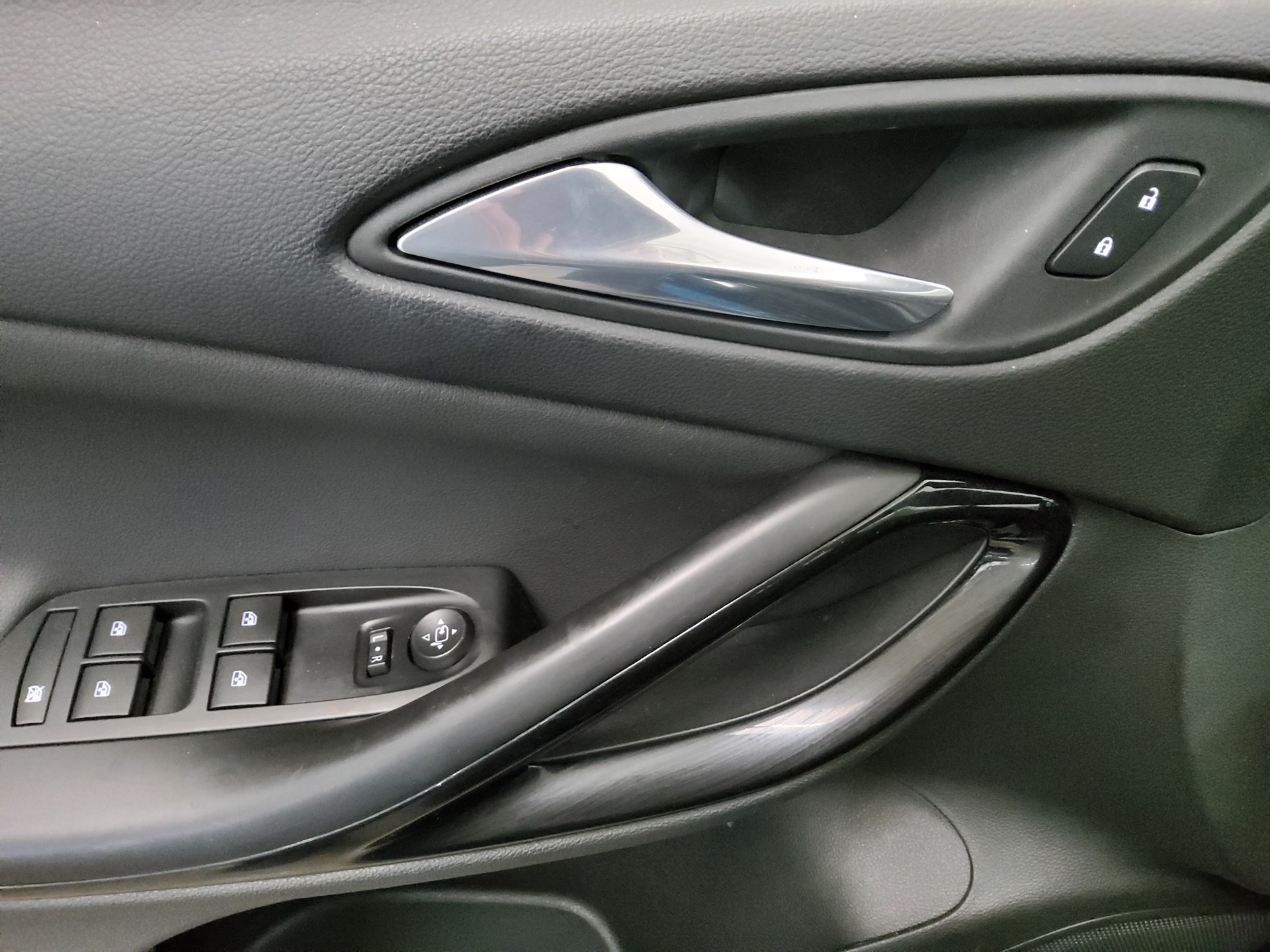 Opel Astra ST 1.2 Turbo Elegance T-Leder Navi RfK Shz 9