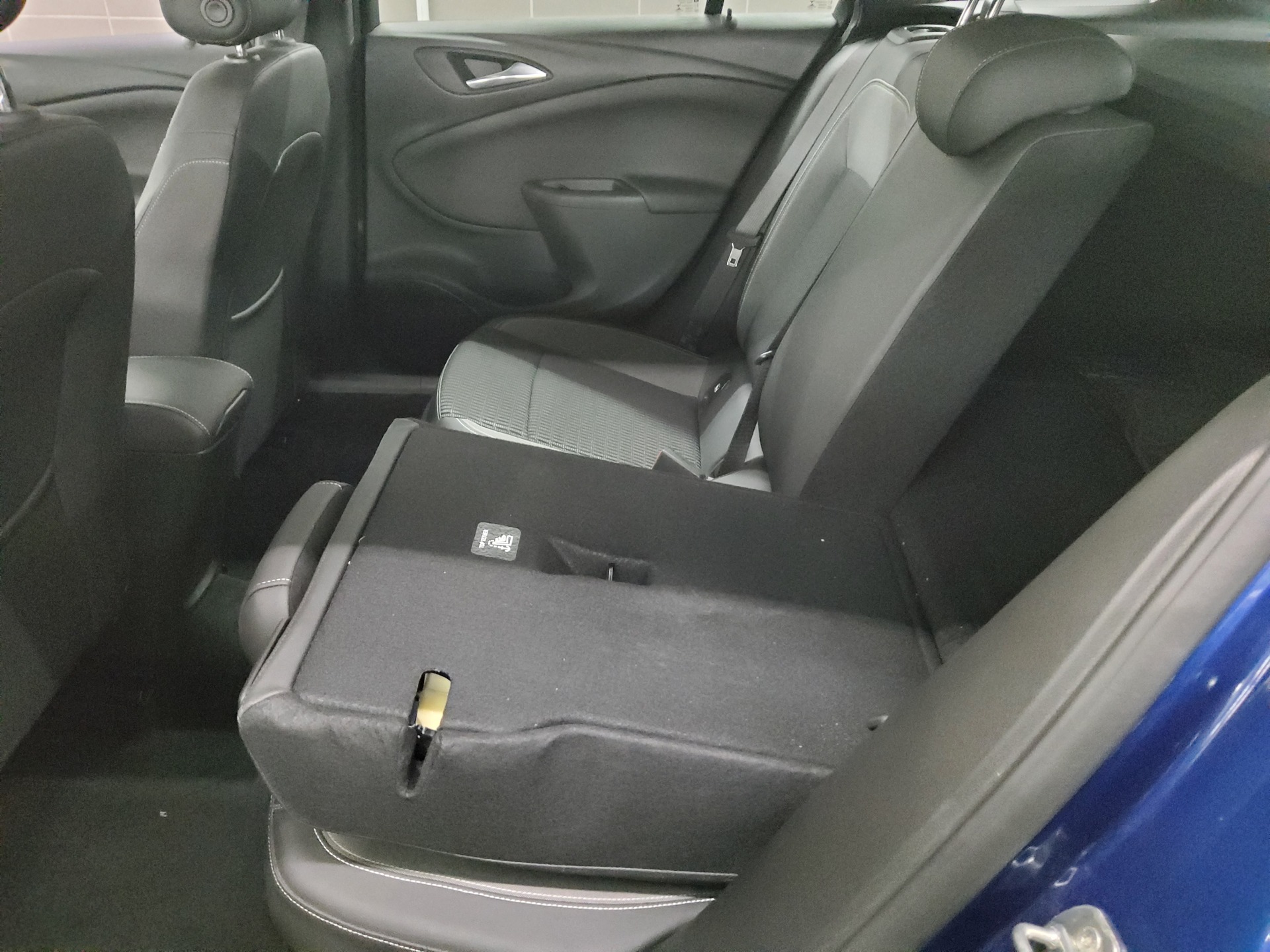 Opel Astra ST 1.2 Turbo Elegance T-Leder Navi LED RfK 12