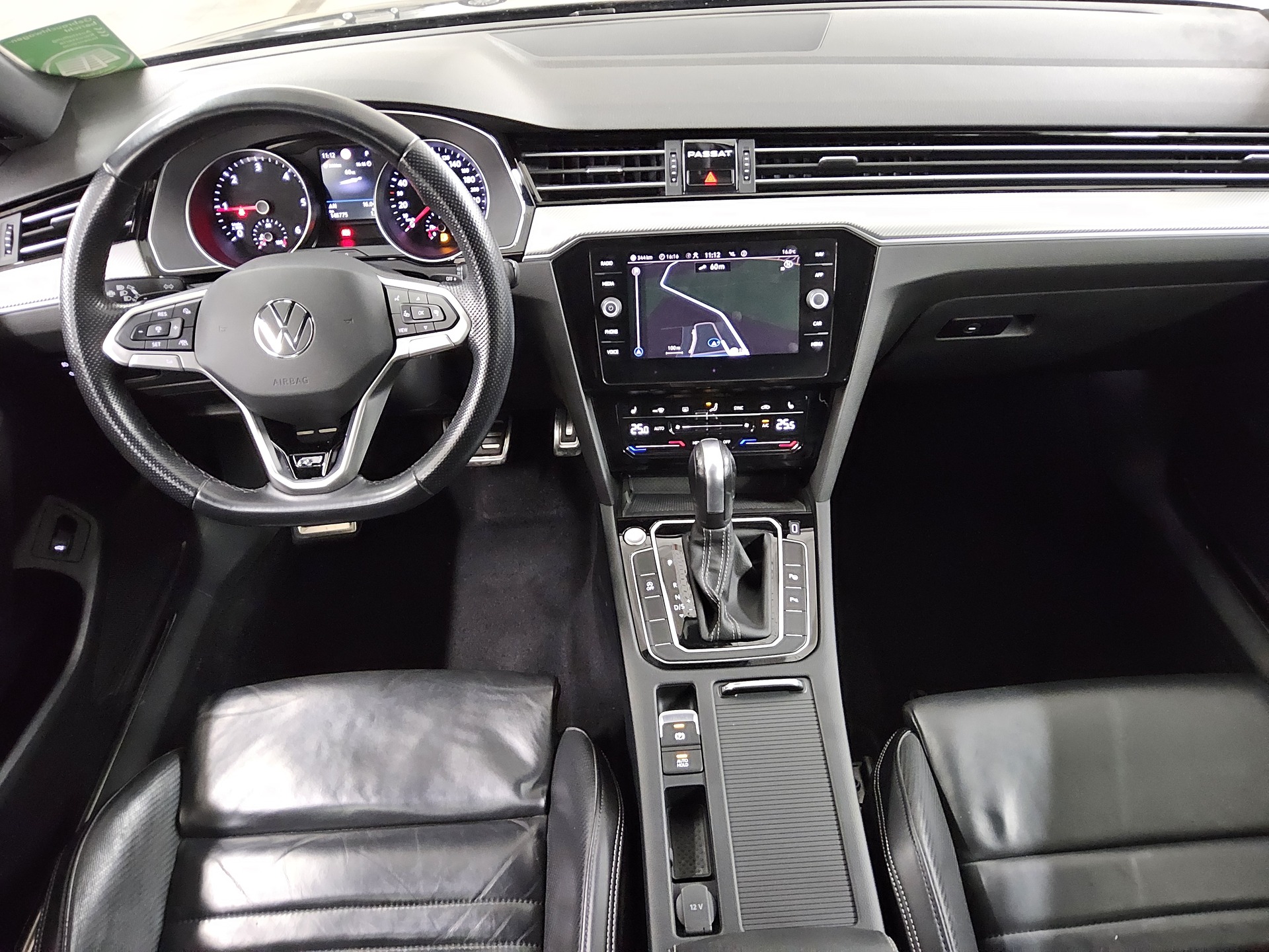 Volkswagen Passat Var. 2.0 TDI R-Line Leder Navi Matrix AHK 5