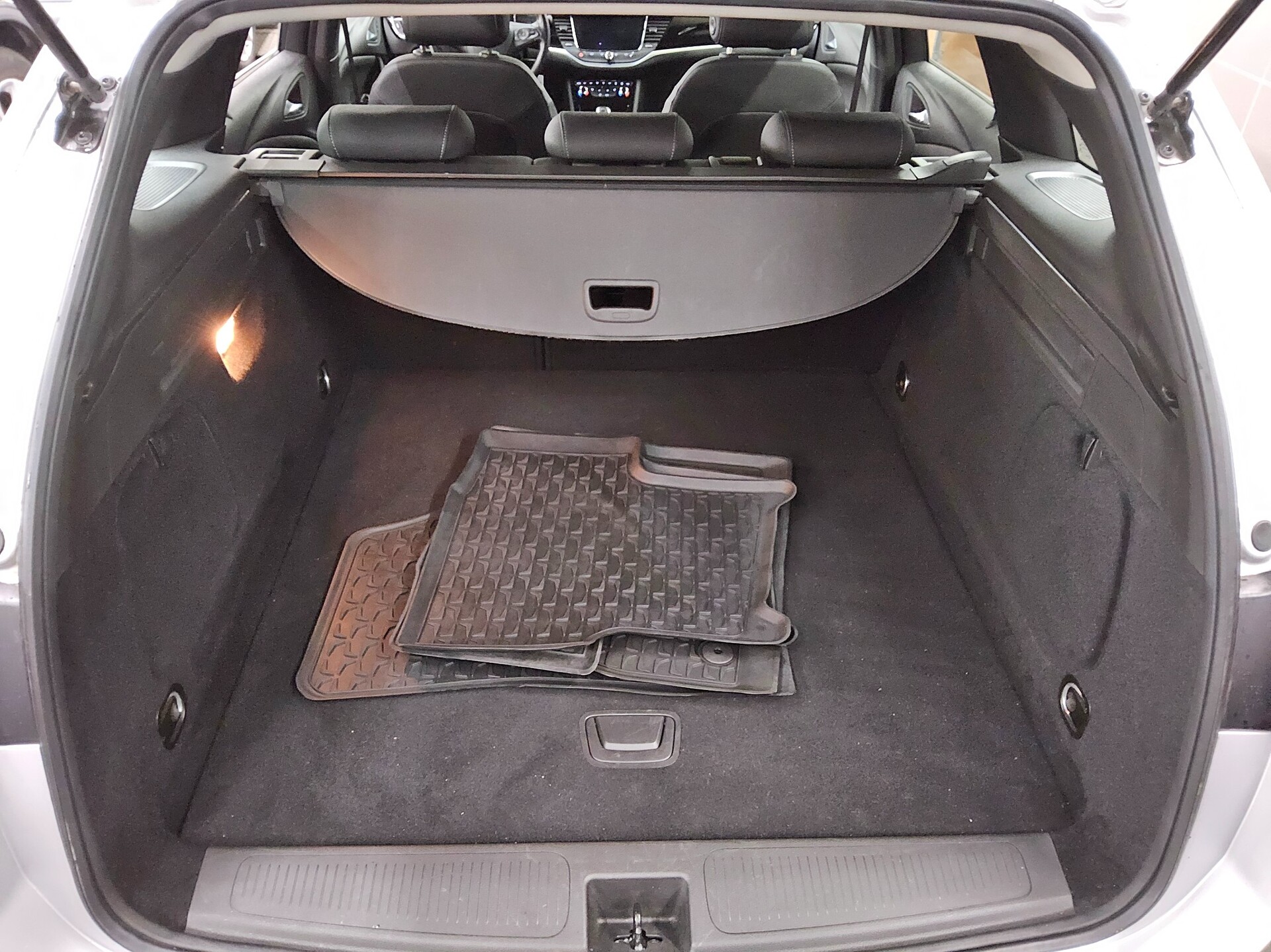 Opel Astra ST 1.2 Turbo Elegance T-Leder Navi LED 11