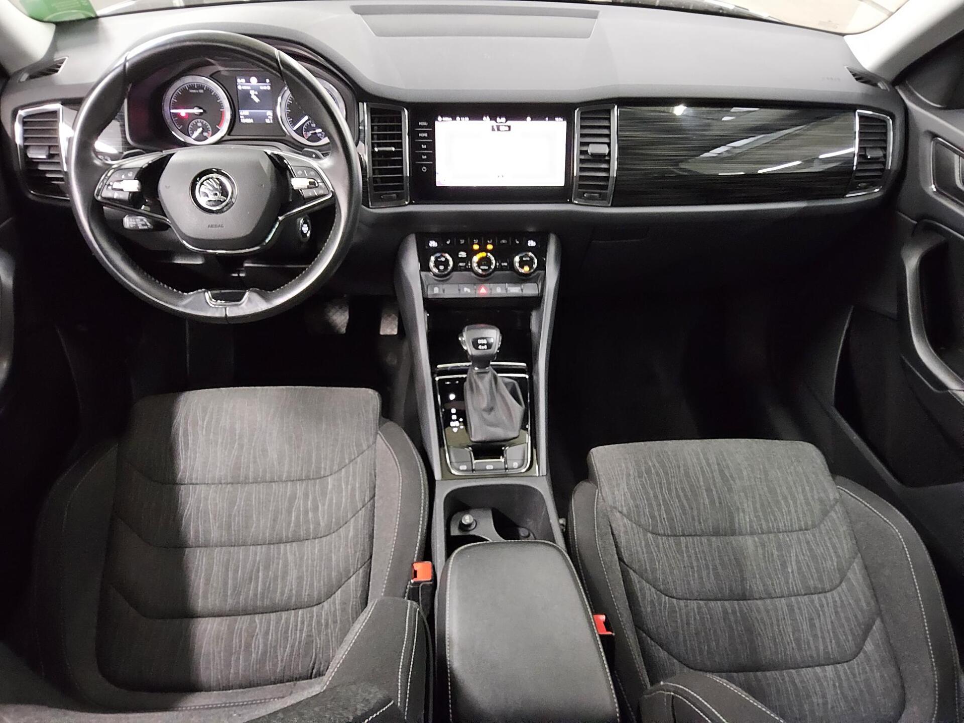 Skoda Kodiaq 2.0 TDI 4x4 Style Navi LED RfK AHK ACC 5