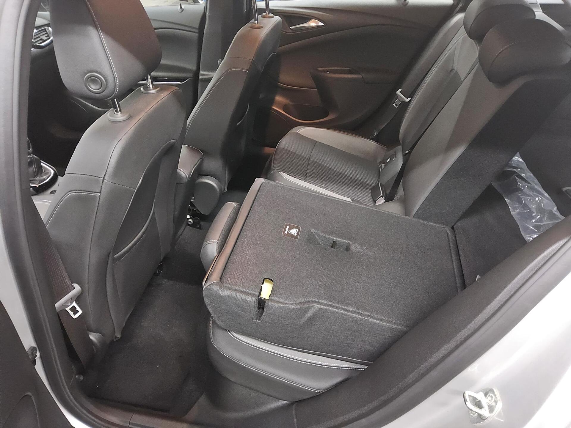 Opel Astra ST 1.2 Turbo Elegance T-Leder Navi LED Shz 12