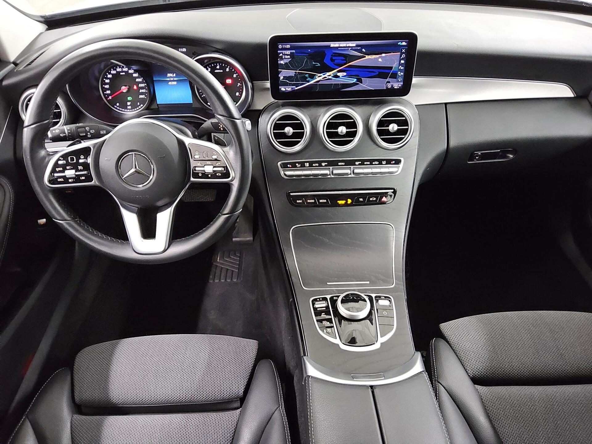 Mercedes-Benz C 200 T Avantgarde Navi LED PDC SHZ 5