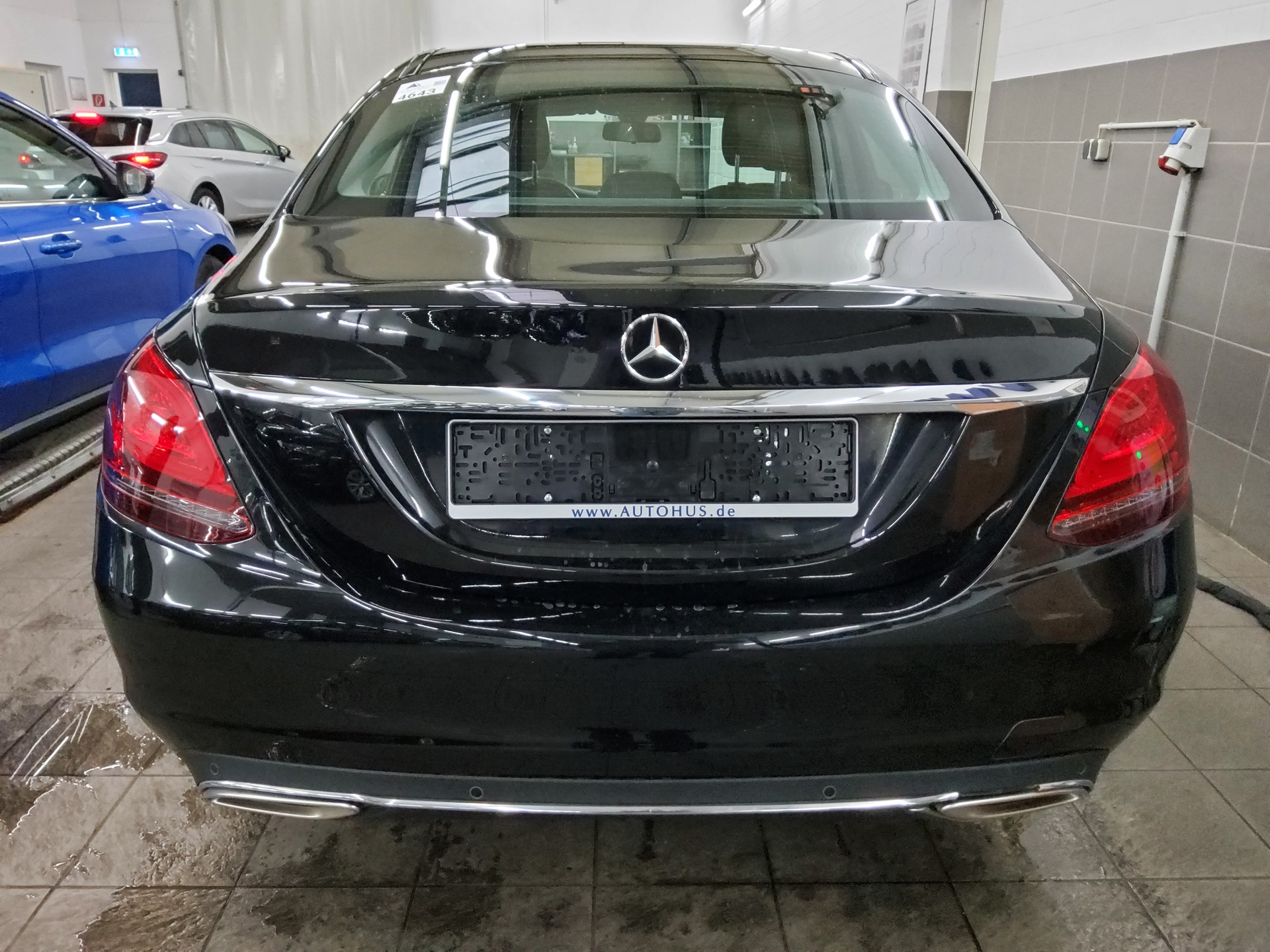 Mercedes-Benz C 300 Avantgarde LED Shz PDC Tempomat 12