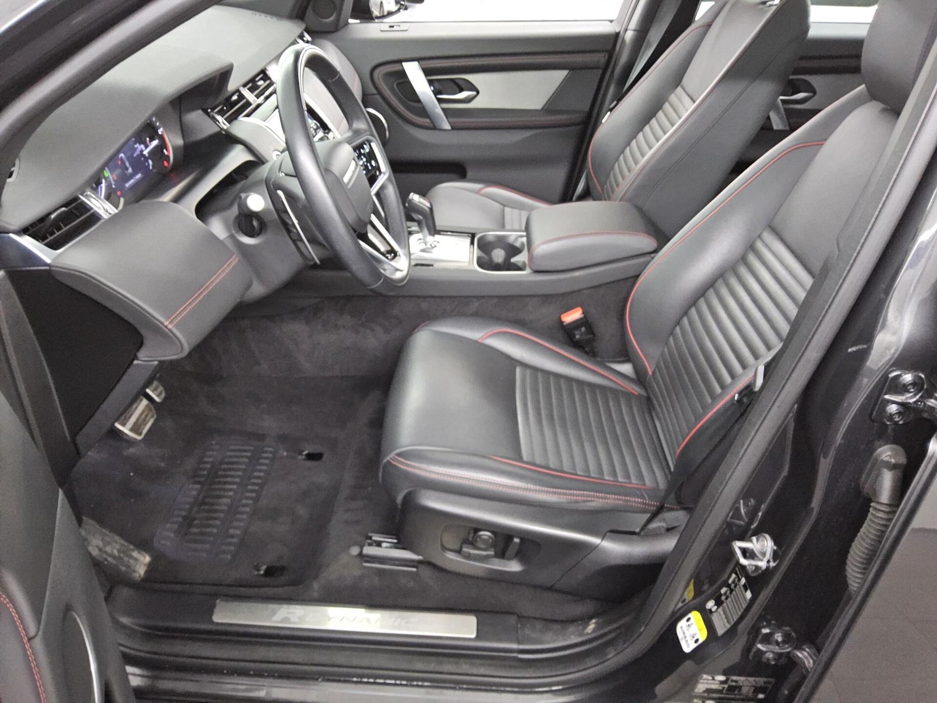 Land Rover Discovery Sport D200 AWD HSE R-Dynamic Navi Pano 8