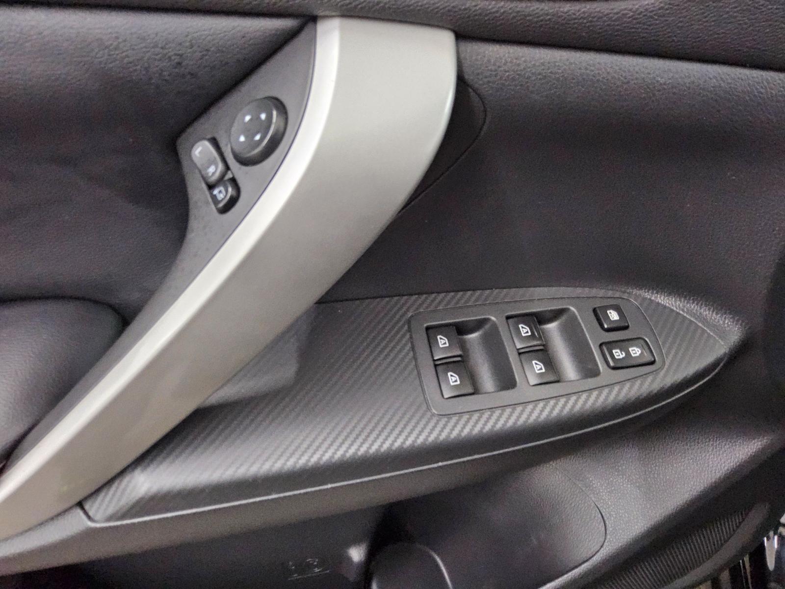 Mitsubishi Eclipse Cross 2.4 MIVEC Navi LED Shz 360° ACC 9