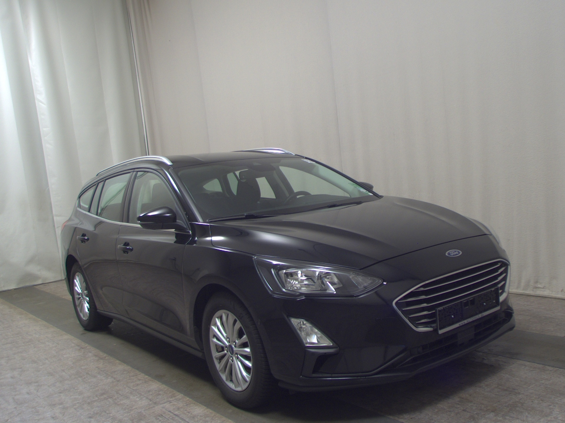 Ford Focus Turnier 1.0 EB Titanium Navi LED Tempomat 3