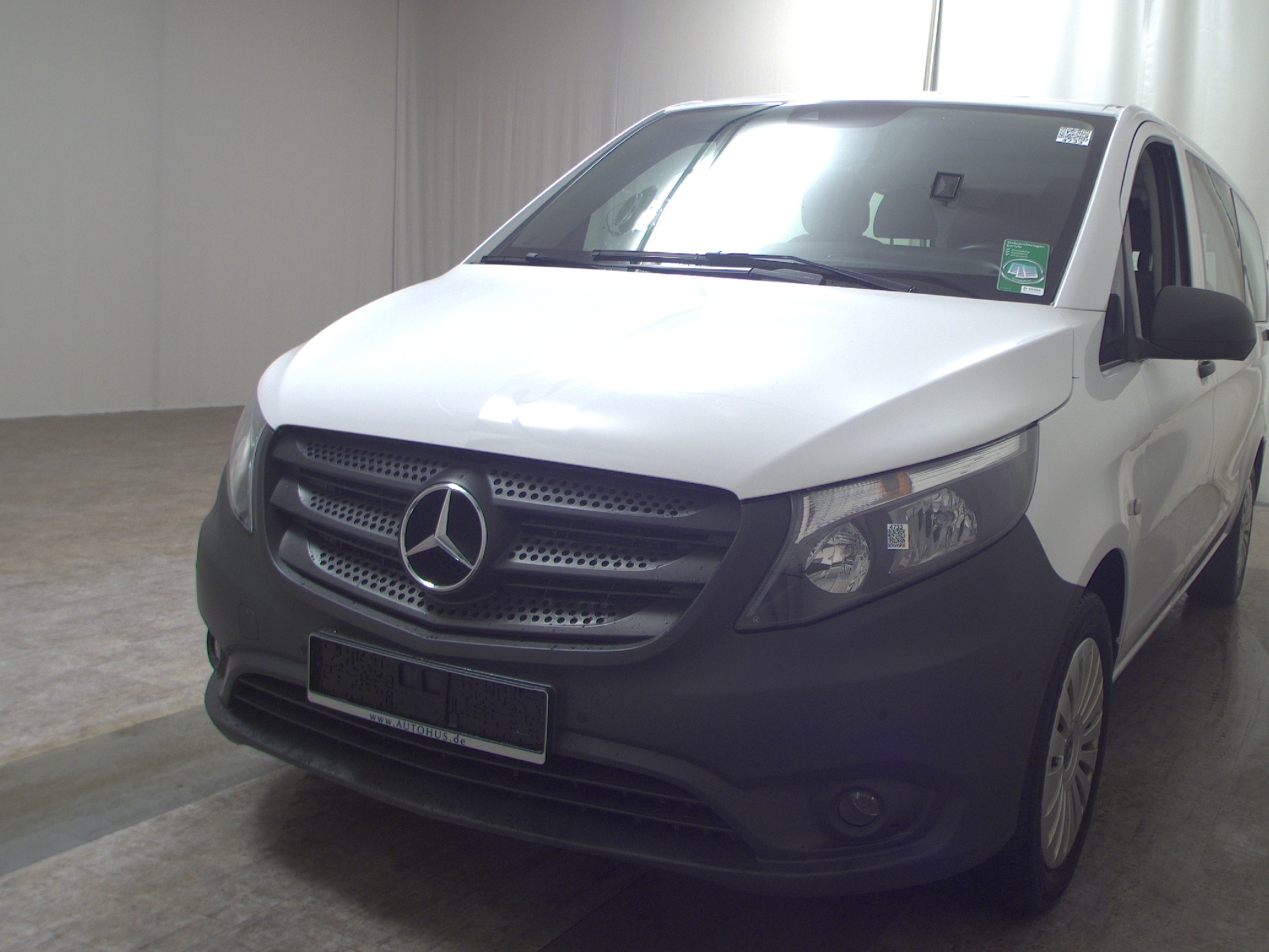 Mercedes-Benz Vito CDI Tourer Pro extralang 8-Sitze Navi RFK 2