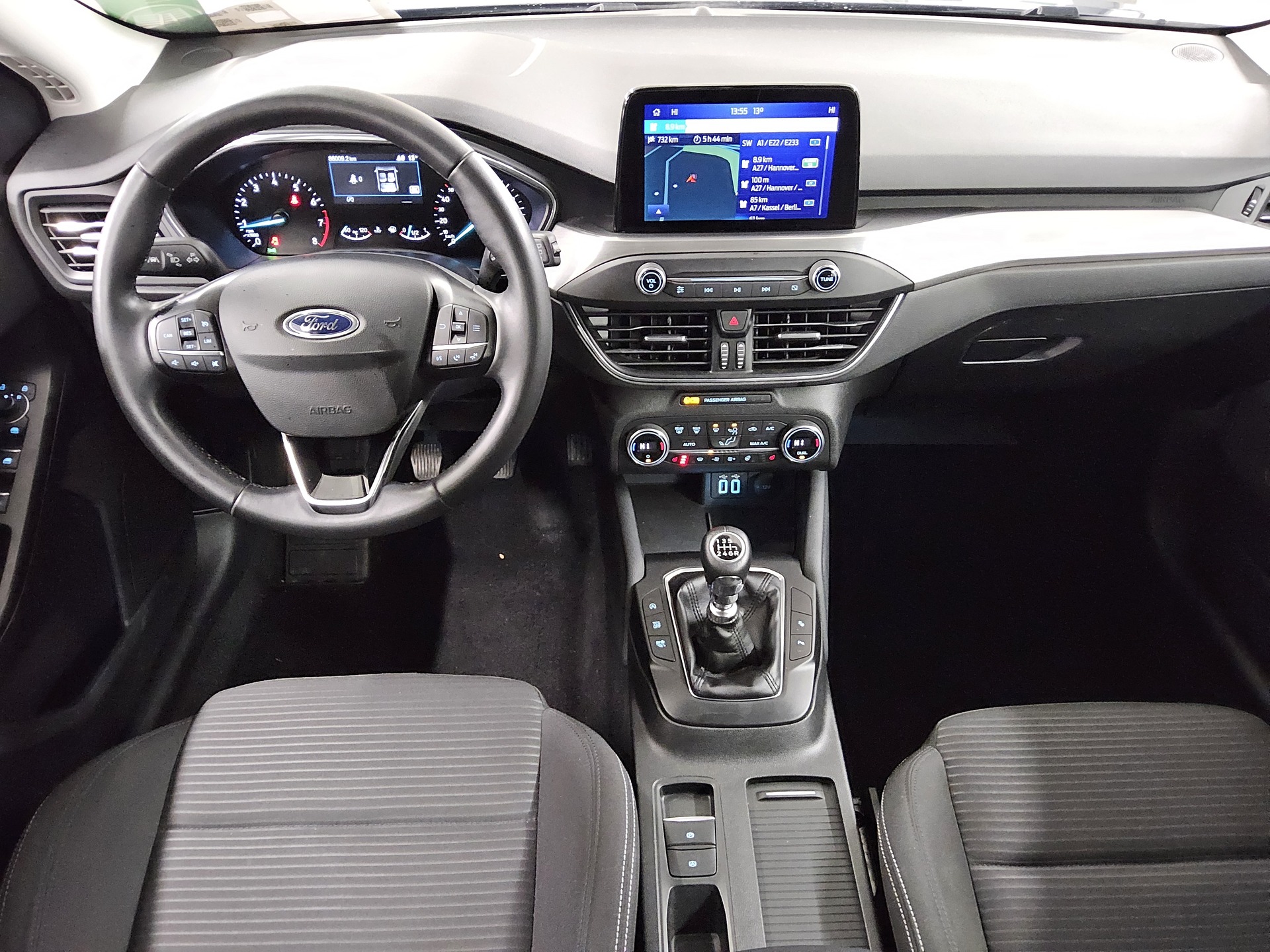 Ford Focus Turnier 1.0 EB Titanium Navi LED Tempomat 5