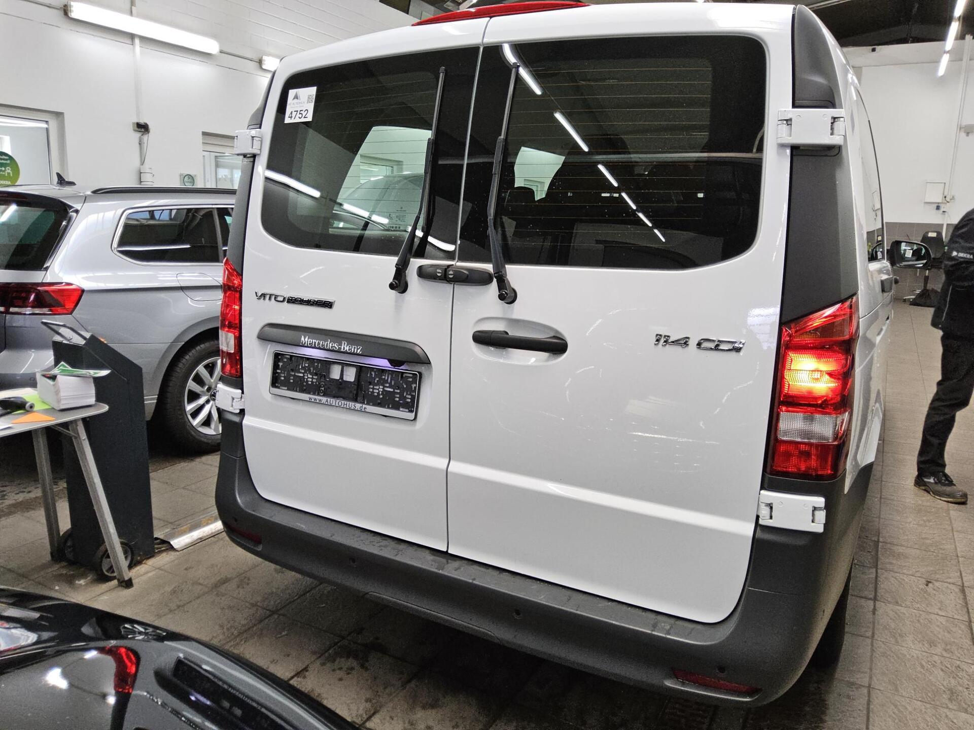 Mercedes-Benz Vito CDI Tourer Pro Extralang 8-Sitze Navi RFK 9