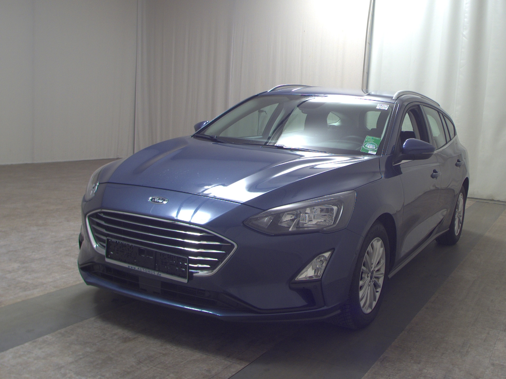 Ford Focus Turnier 1.0 EB Titanium Navi LED Shz RfK 2