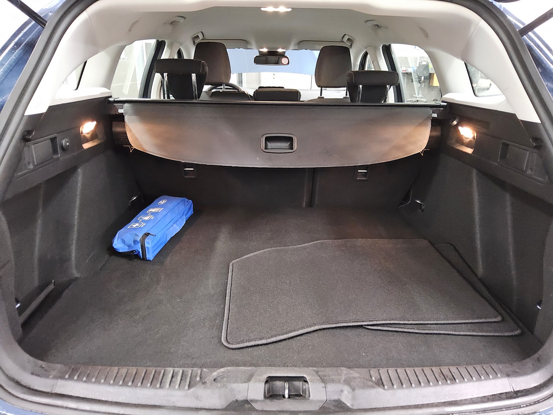 Ford Focus Turnier 1.0 EB Titanium Navi LED BLIS RFK 11