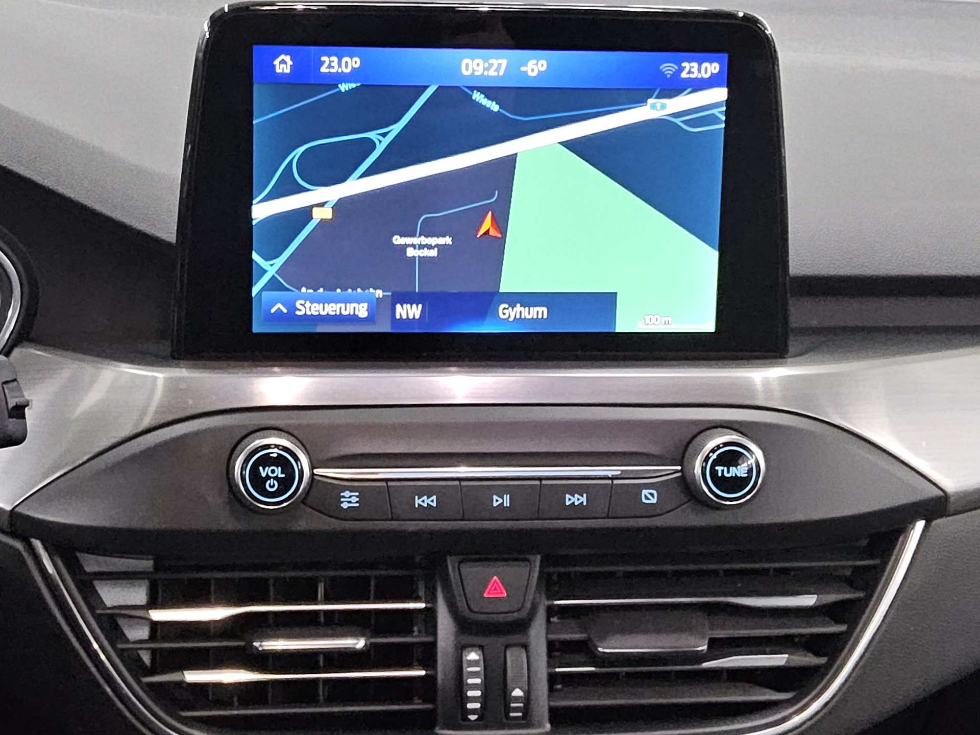 Ford Focus Turnier 1.0 EB Titanium Navi LED RfK Shz 7