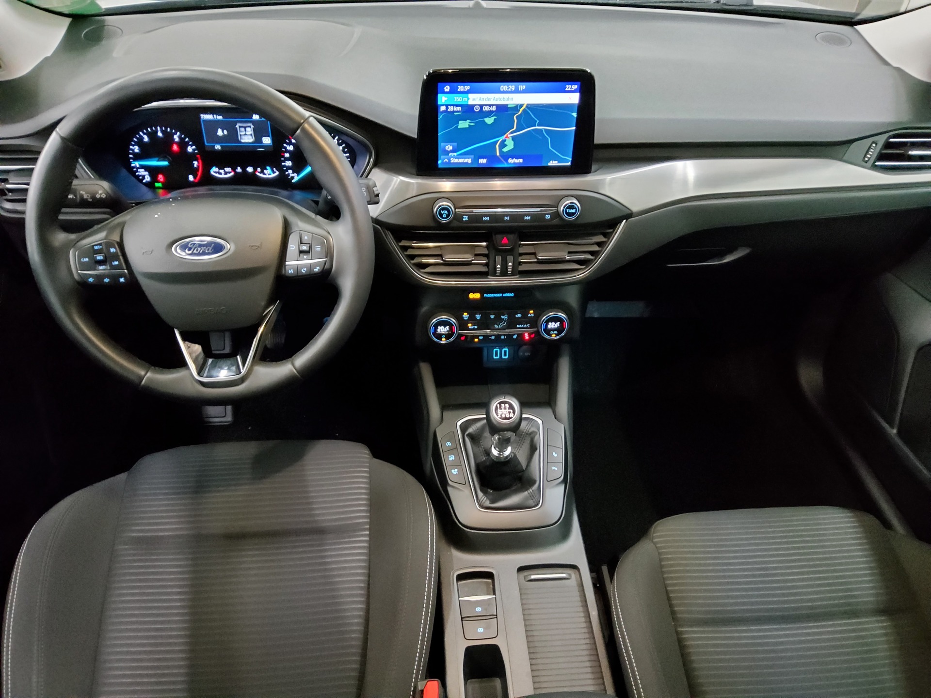 Ford Focus Turnier 1.0 EB Titanium Navi LED RfK Shz 5