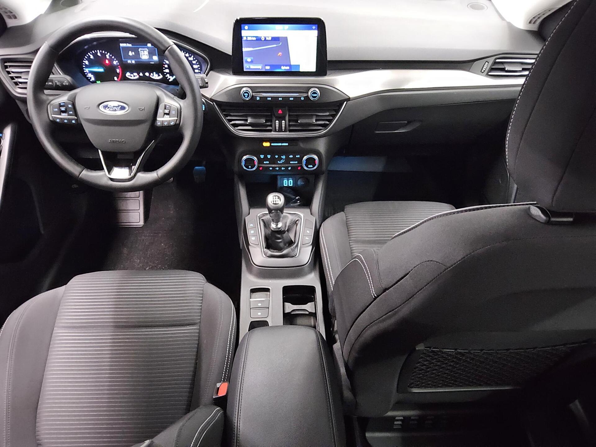 Ford Focus Turnier 1.0 EB Titanium Navi LED Shz RFK 5