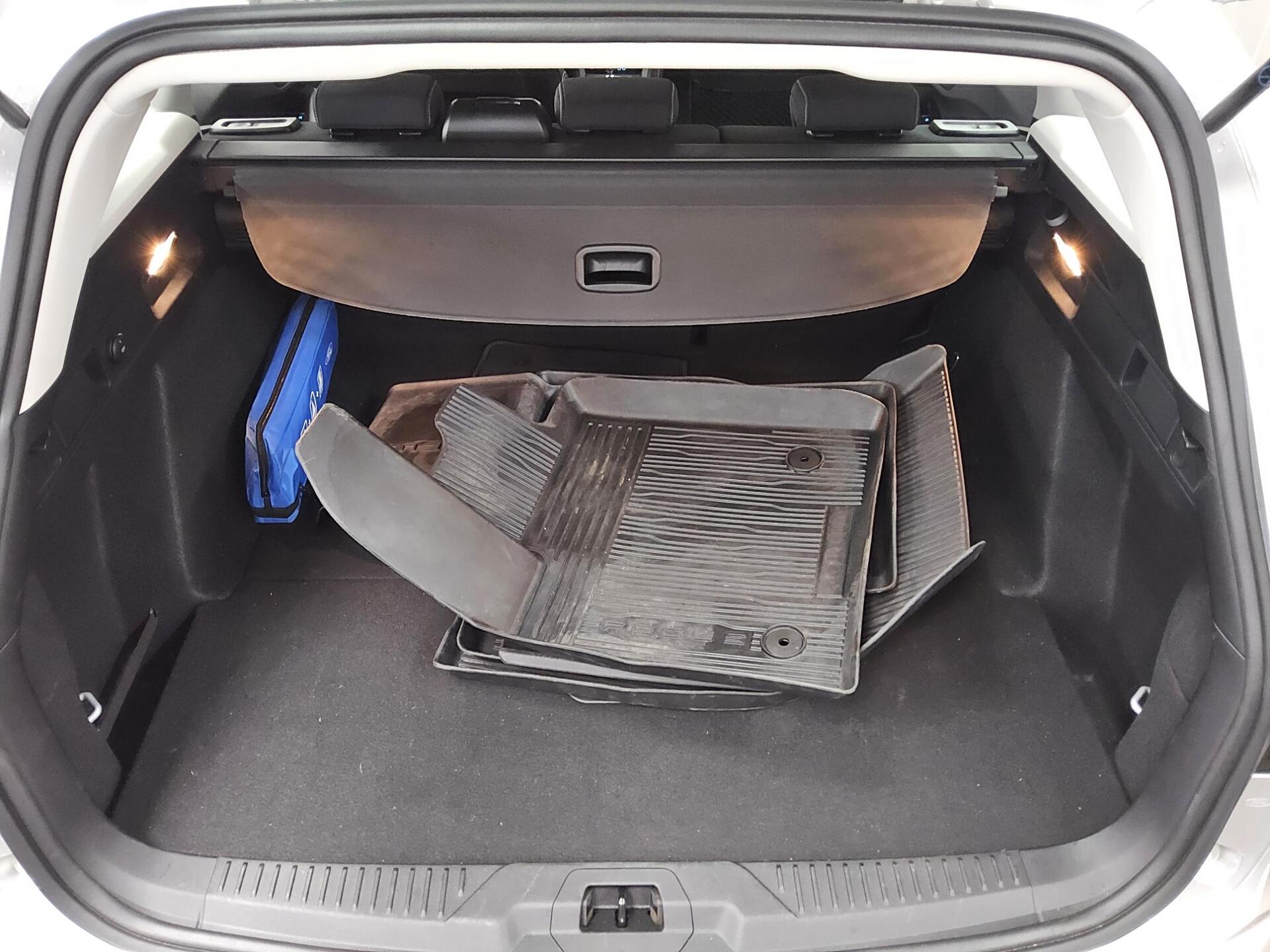 Ford Focus Turnier 1.0 EB Titanium Navi LED Shz RFK 11