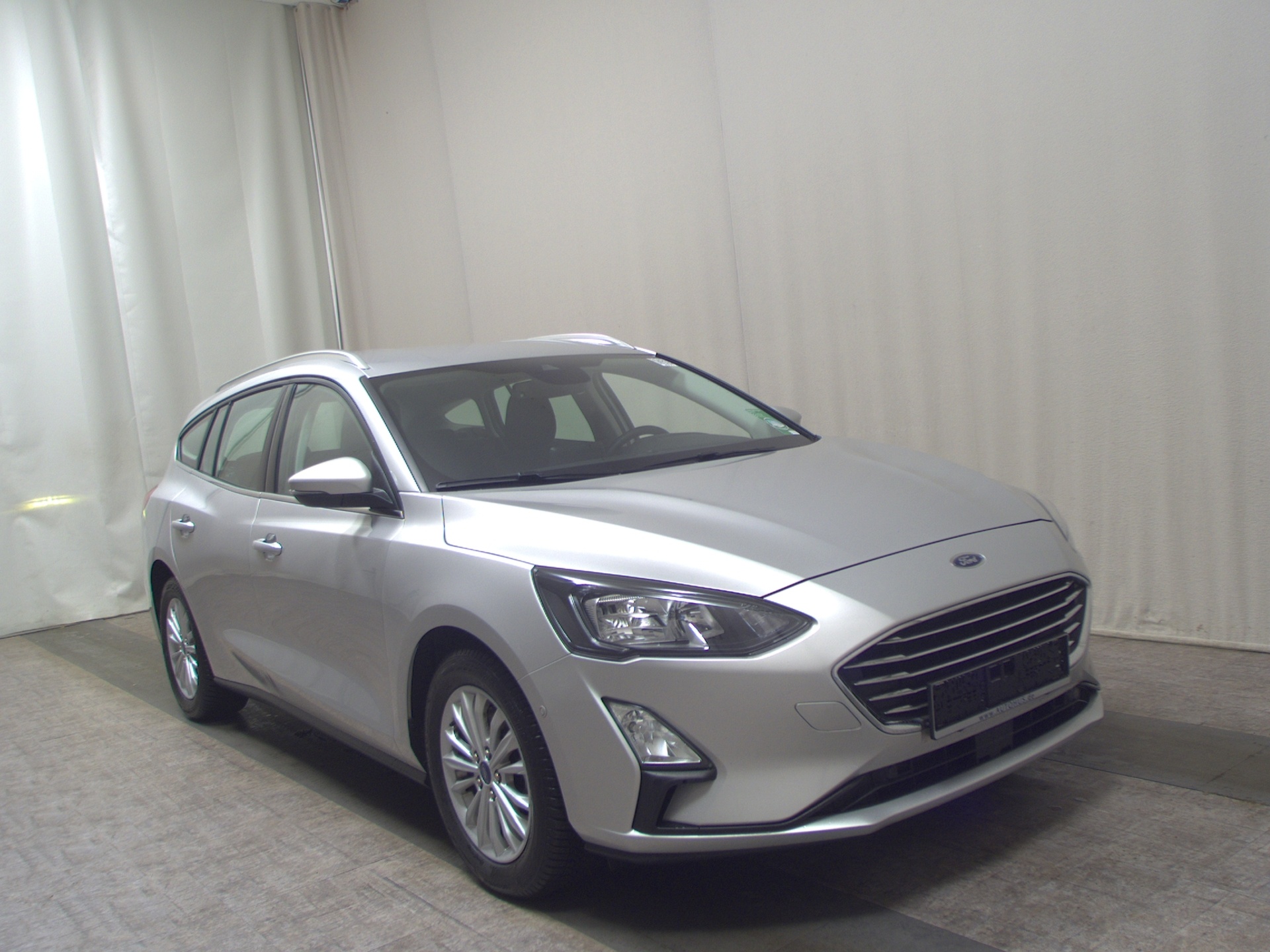 Ford Focus Turnier 1.0 EB Titanium Navi LED Shz RFK 3