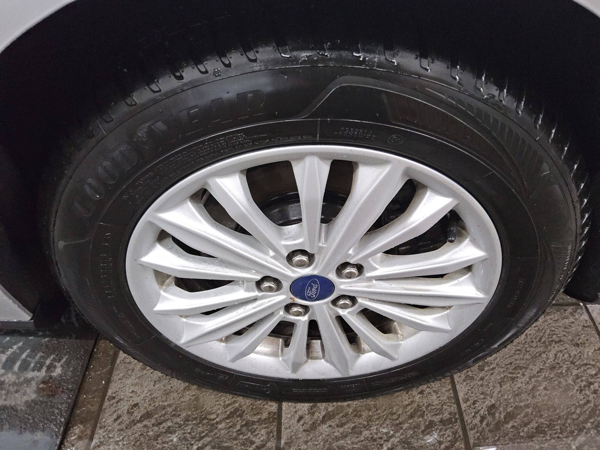 Ford Focus Turnier 1.0 EB Titanium Navi LED RfK Shz 10