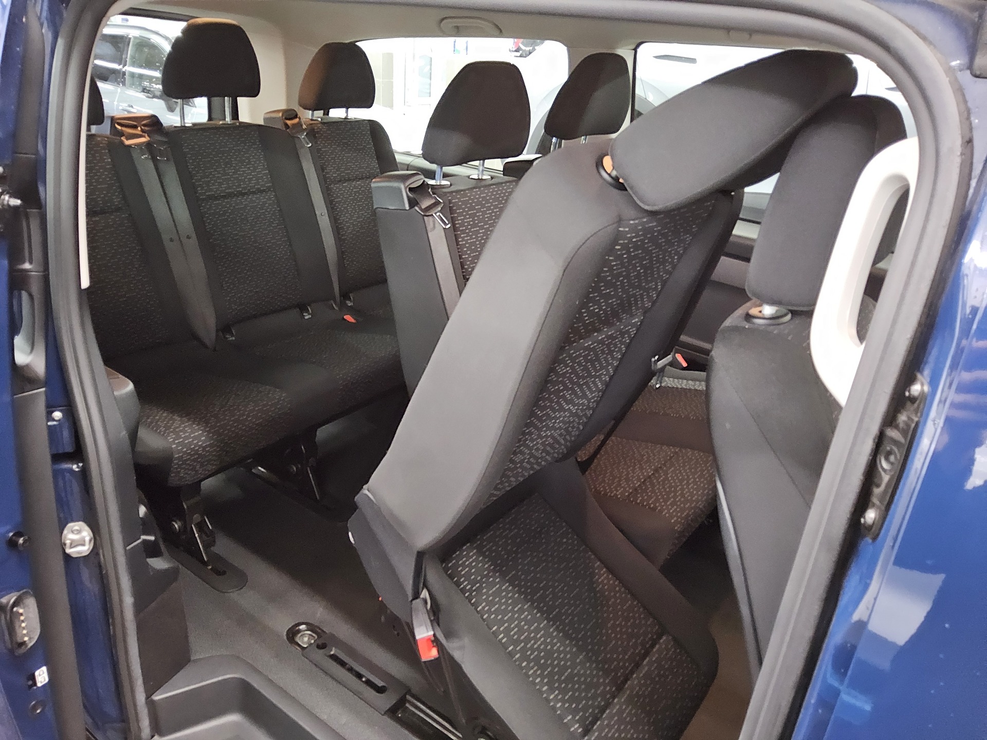 Mercedes-Benz Vito Lang CDI 8-Sitze Navi RfK Shz PDC BT DAB 12