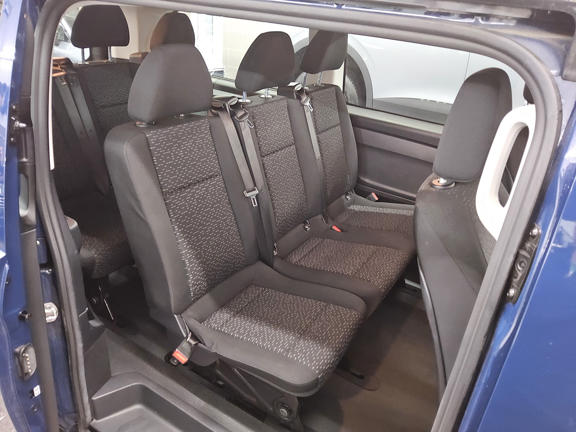 Mercedes-Benz Vito Lang CDI 8-Sitze Navi RfK Shz PDC BT DAB 13