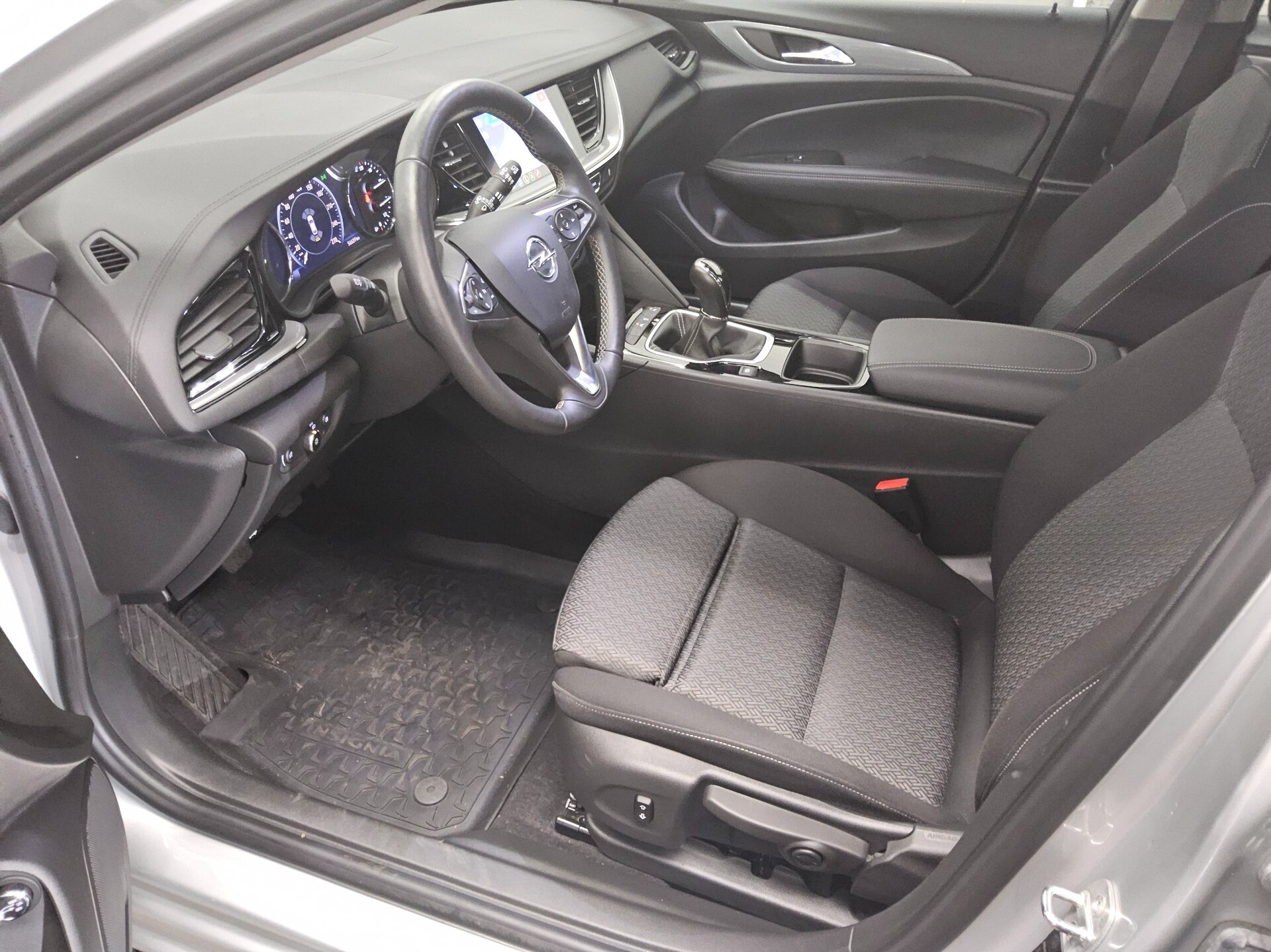 Opel Insignia ST 1.6 CDTI Business Ed. Navi LED RFK 8