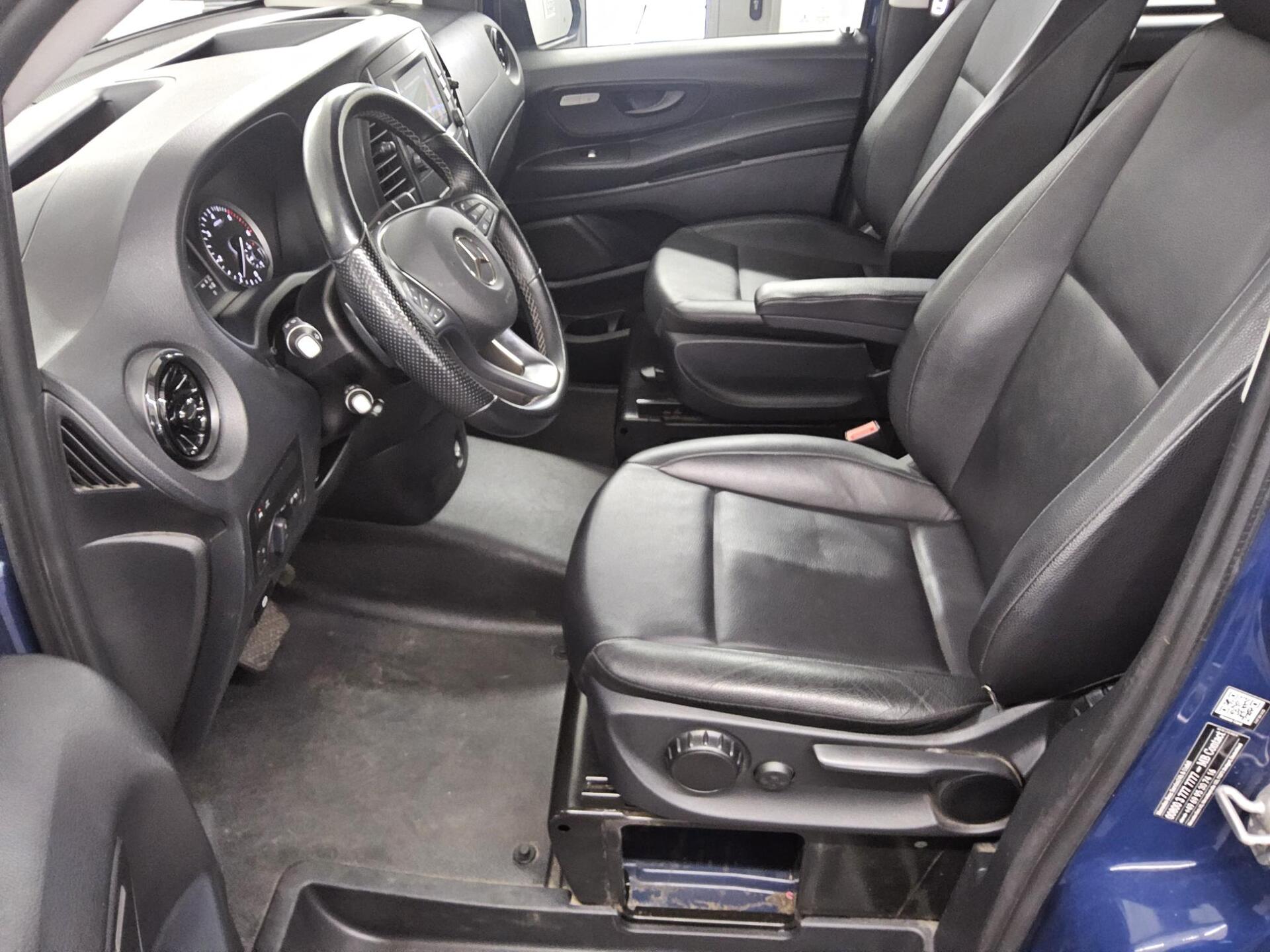 Mercedes-Benz Vito CDI Tourer Pro extralang 8-Sitze Leder Navi 8