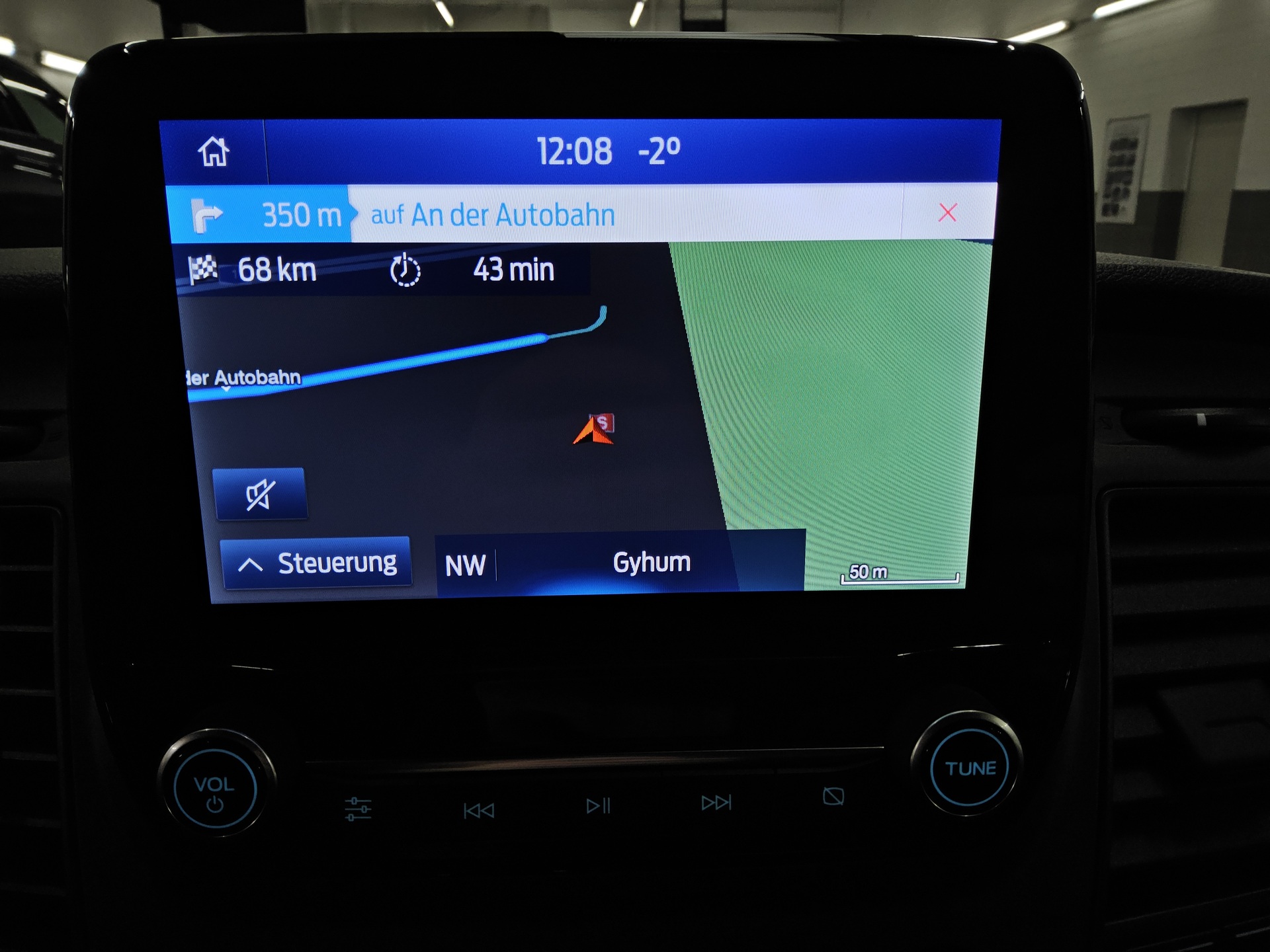 Ford Transit Custom 2.0 EB Trend L2 8-Sitze Navi PDC 7