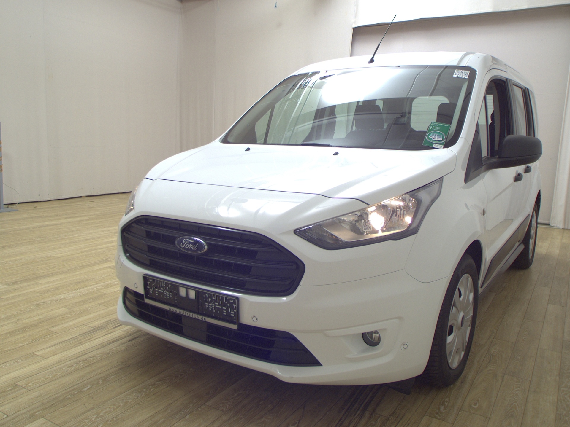 Ford Transit Connect 1.5 EB Trend 5-Sitze PDC SHZ 2