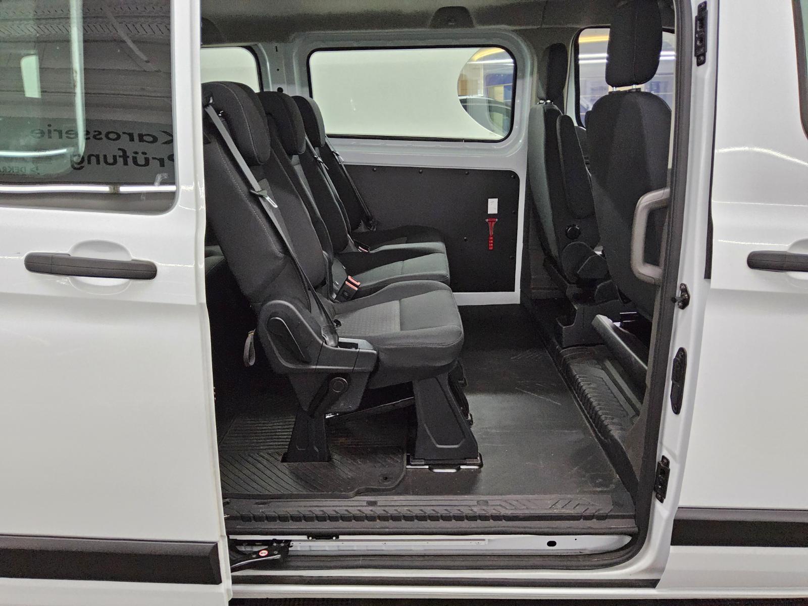 Ford Transit Custom 2.0 EB Trend L2 8-Sitze Navi DAB+ 13